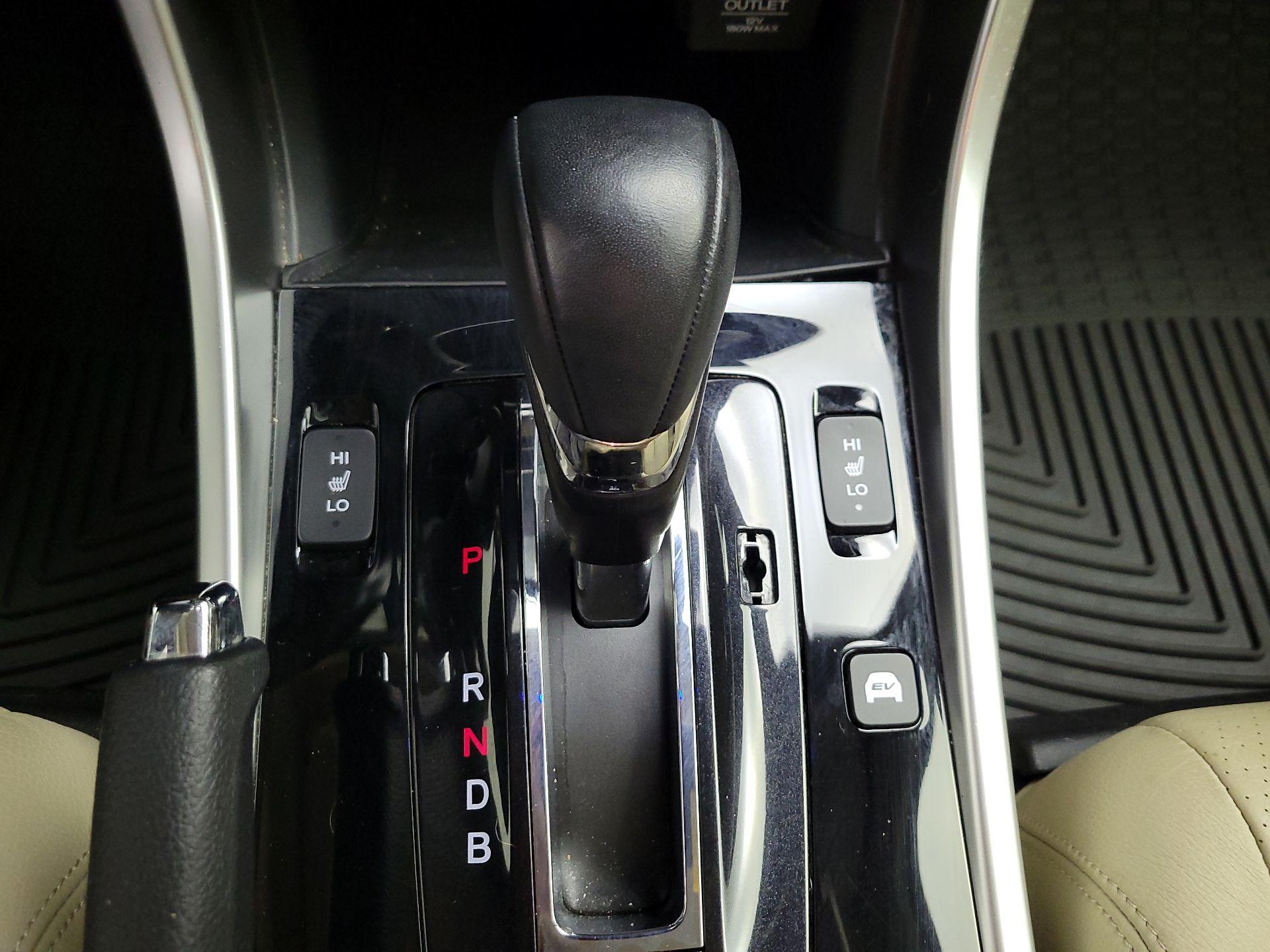 Thumbnail: 2017 Honda Accord - 15