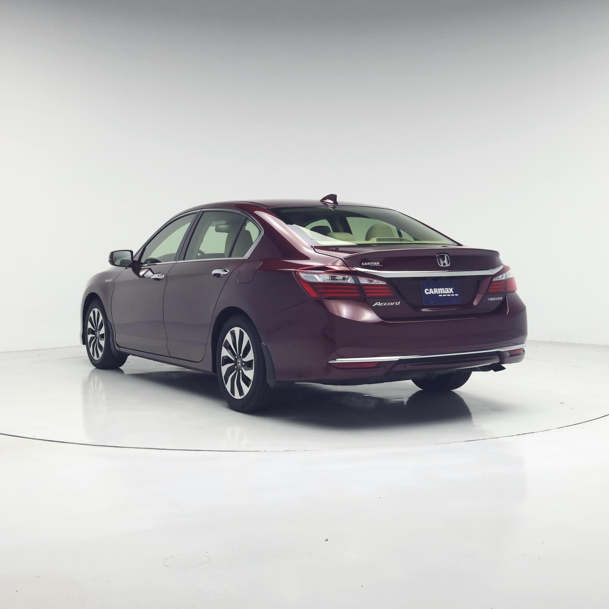 Thumbnail: 2017 Honda Accord - 2