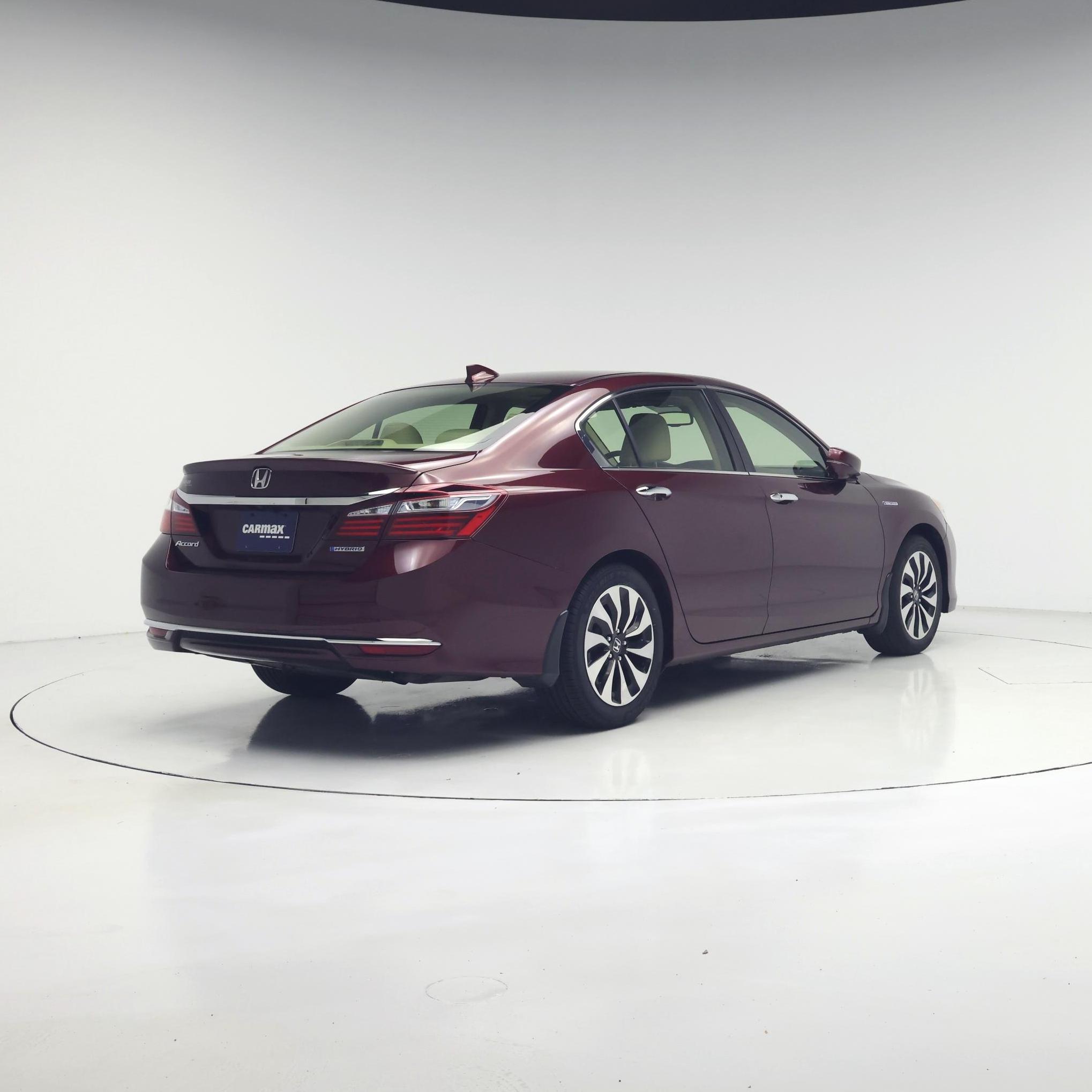 Thumbnail: 2017 Honda Accord - 8