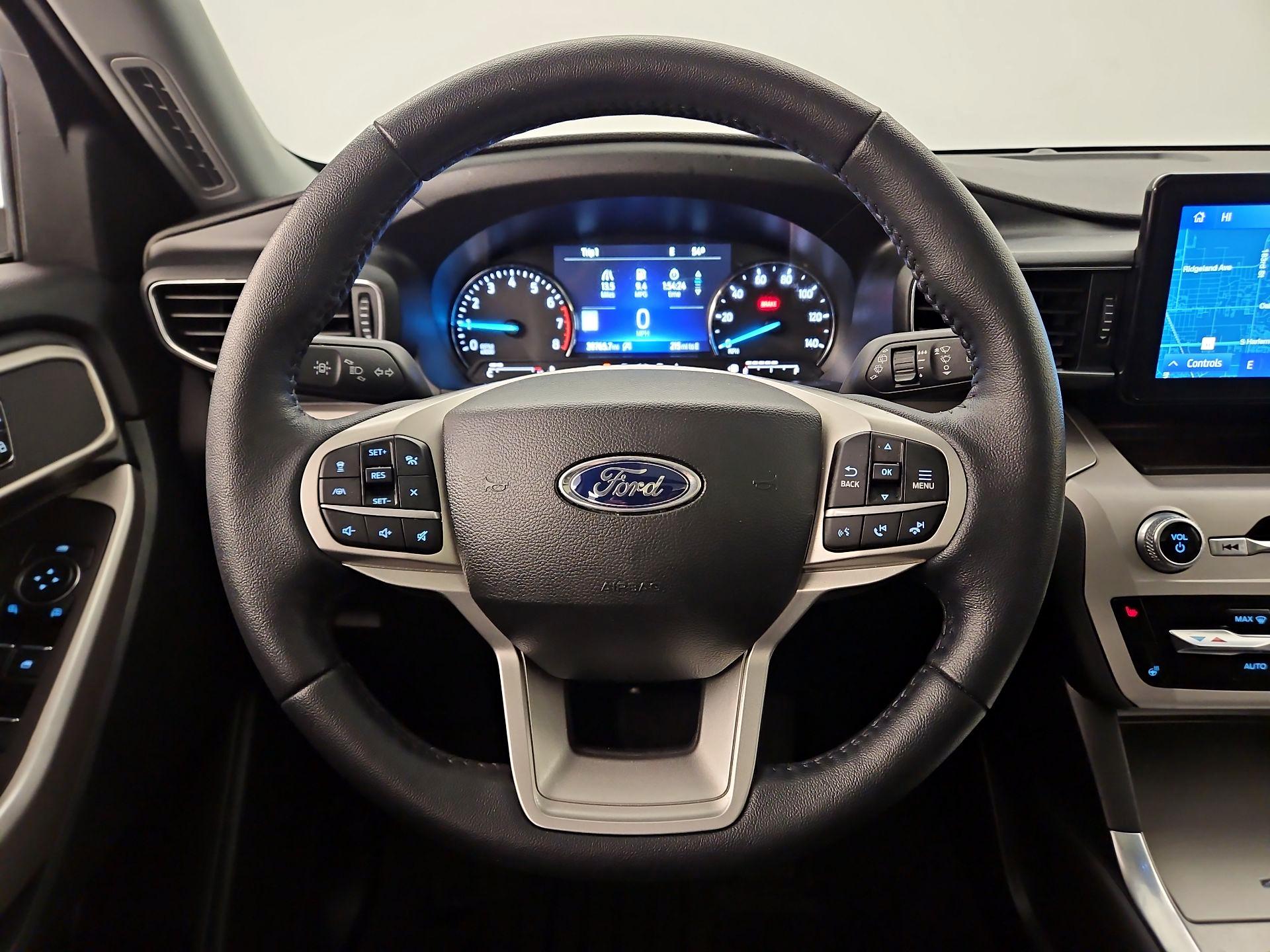 Thumbnail: 2023 Ford Explorer - 10
