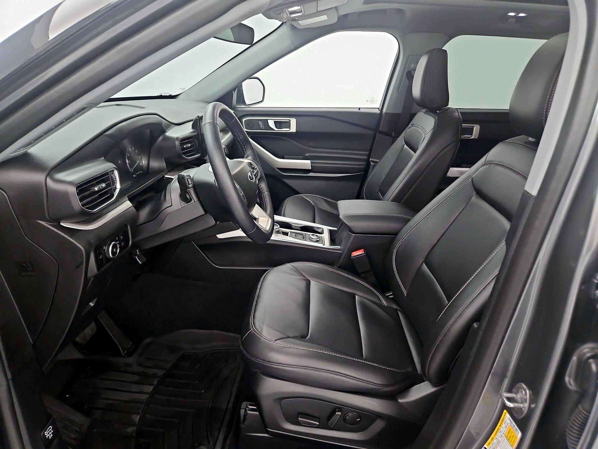 Thumbnail: 2023 Ford Explorer - 11