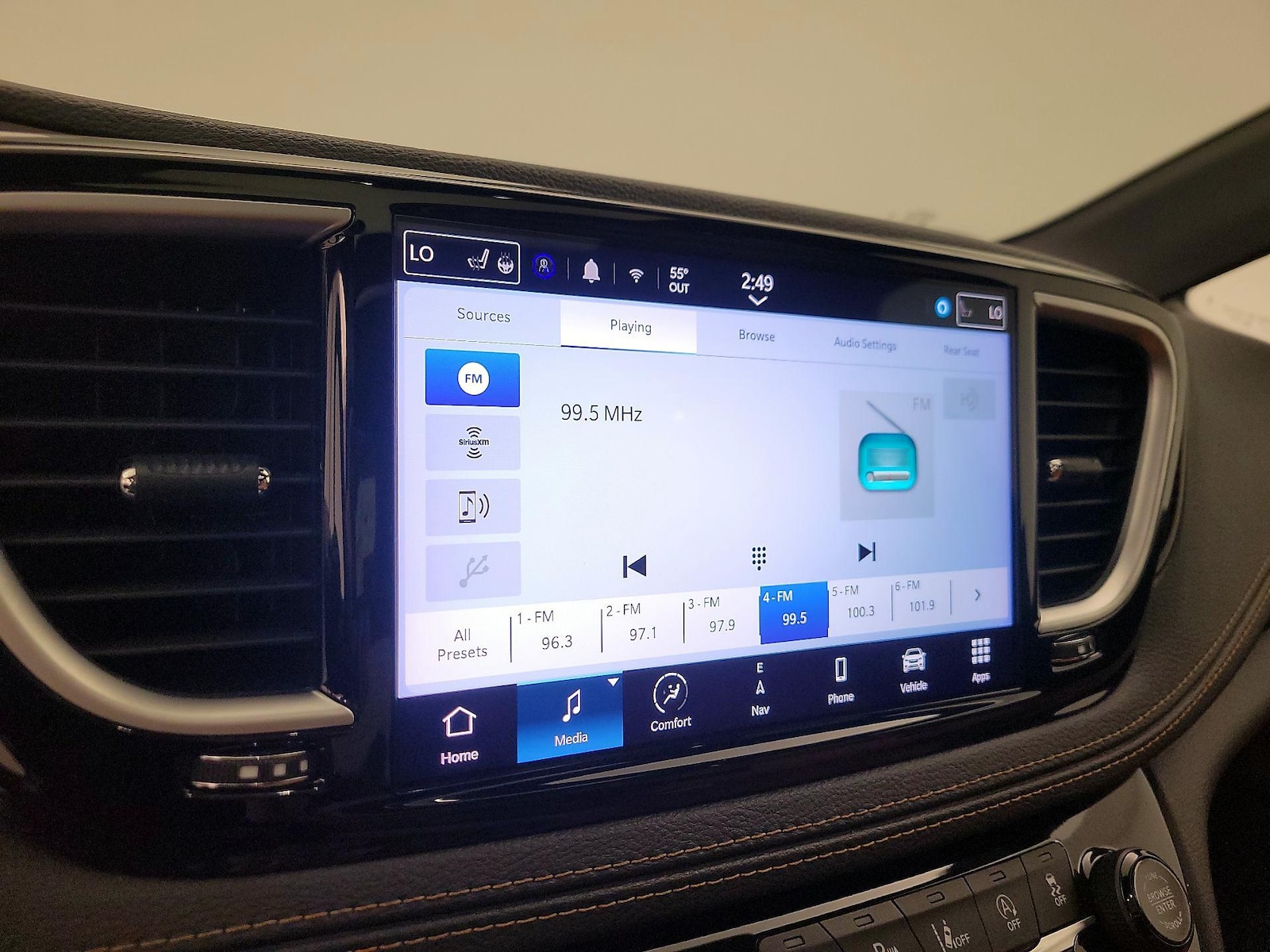 2023 Chrysler Pacifica Pinnacle - Photo 17