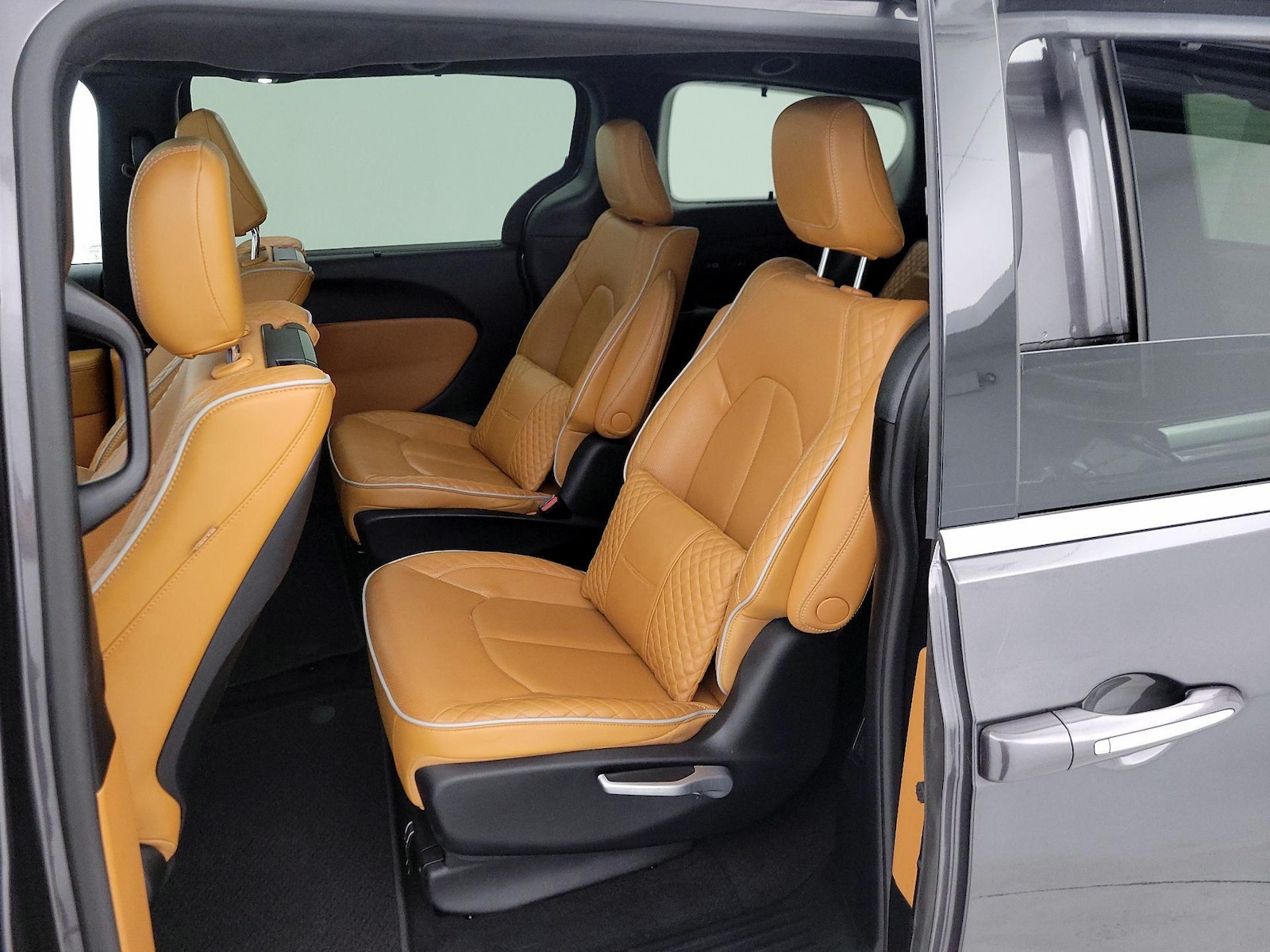 2023 Chrysler Pacifica Pinnacle - Photo 22