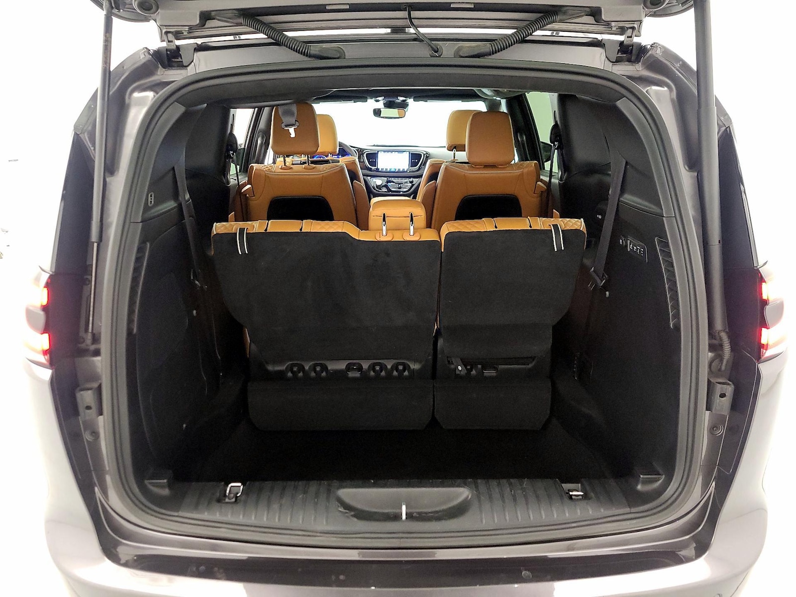 2023 Chrysler Pacifica Pinnacle - Photo 24