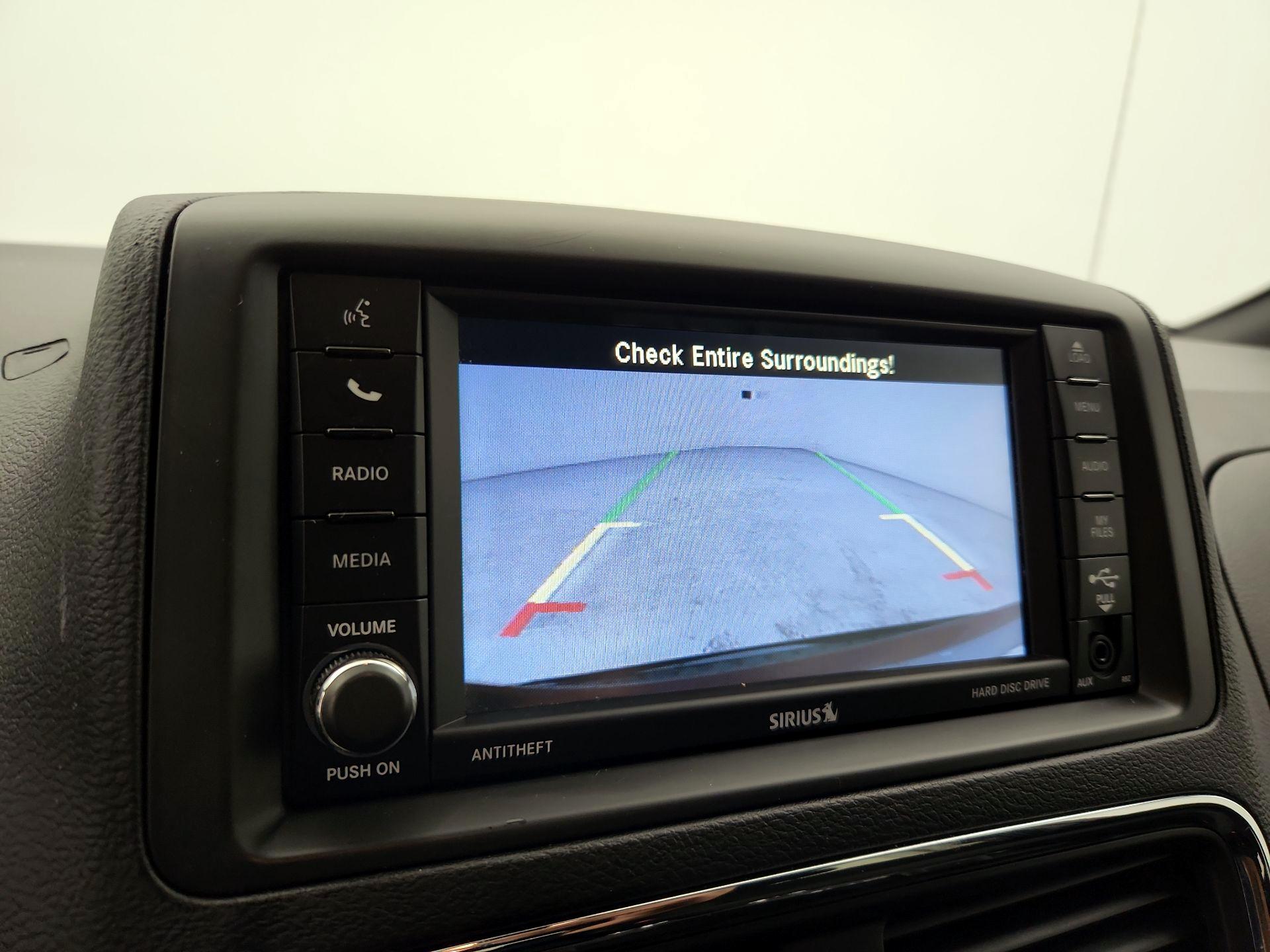 Thumbnail: 2019 Dodge Grand Caravan - 14