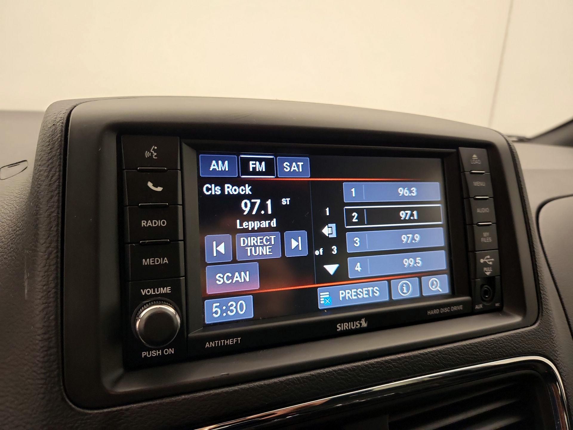 Thumbnail: 2019 Dodge Grand Caravan - 15