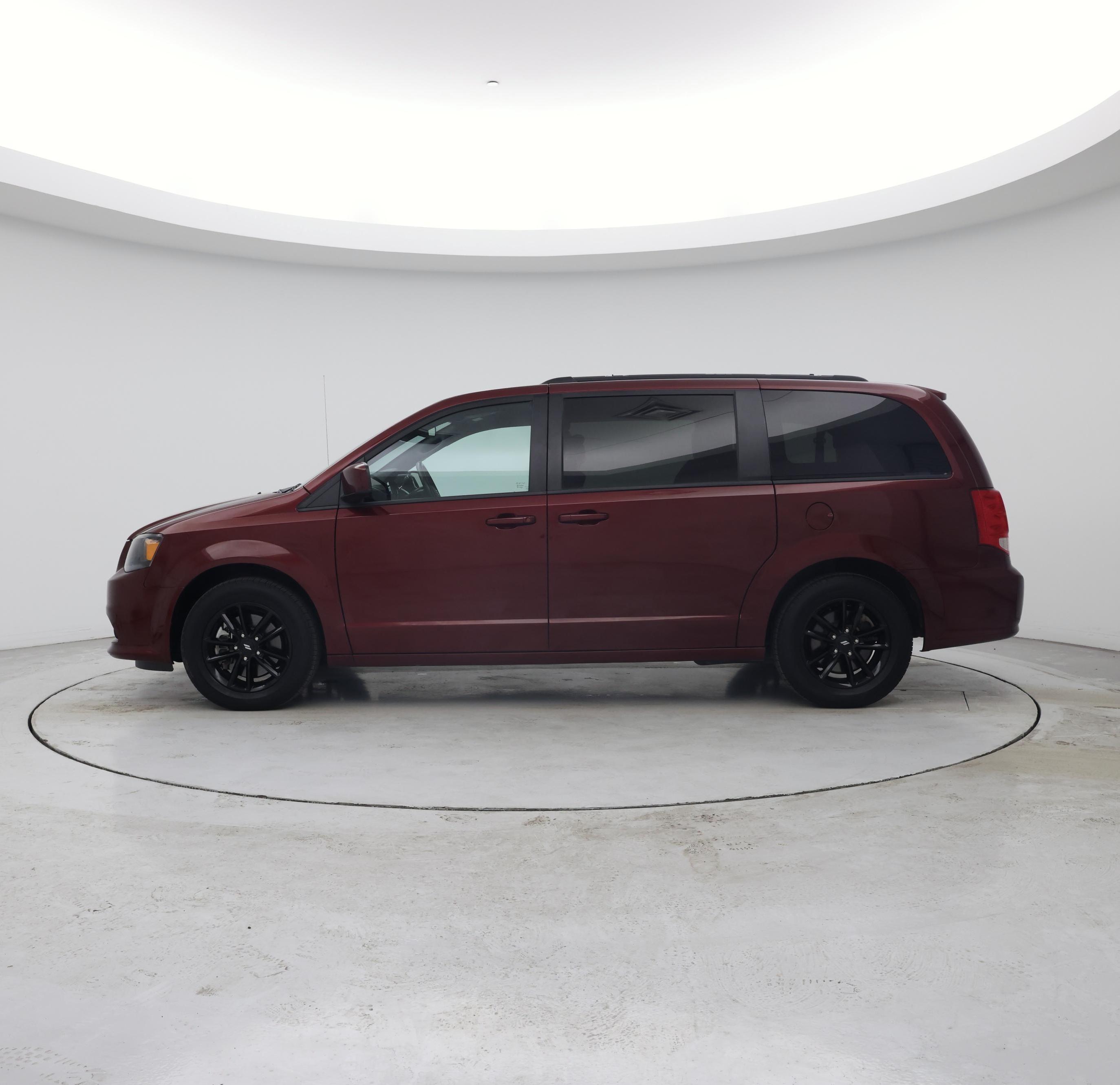 Thumbnail: 2019 Dodge Grand Caravan - 3
