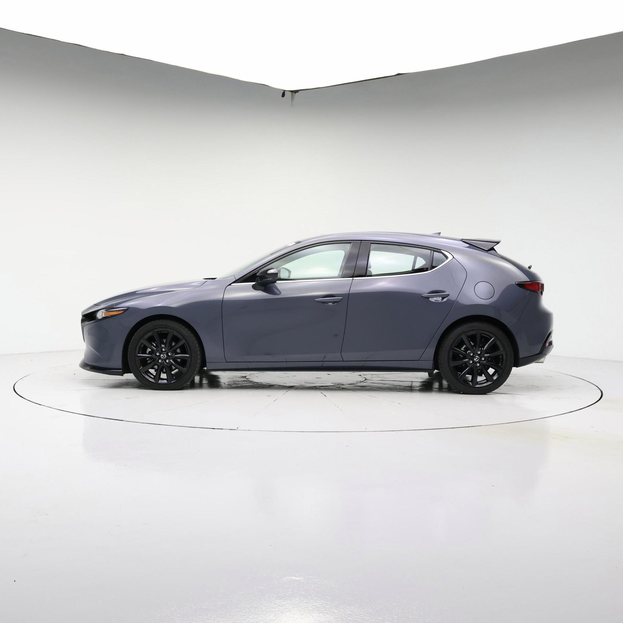 Thumbnail: 2021 Mazda Mazda3 - 3