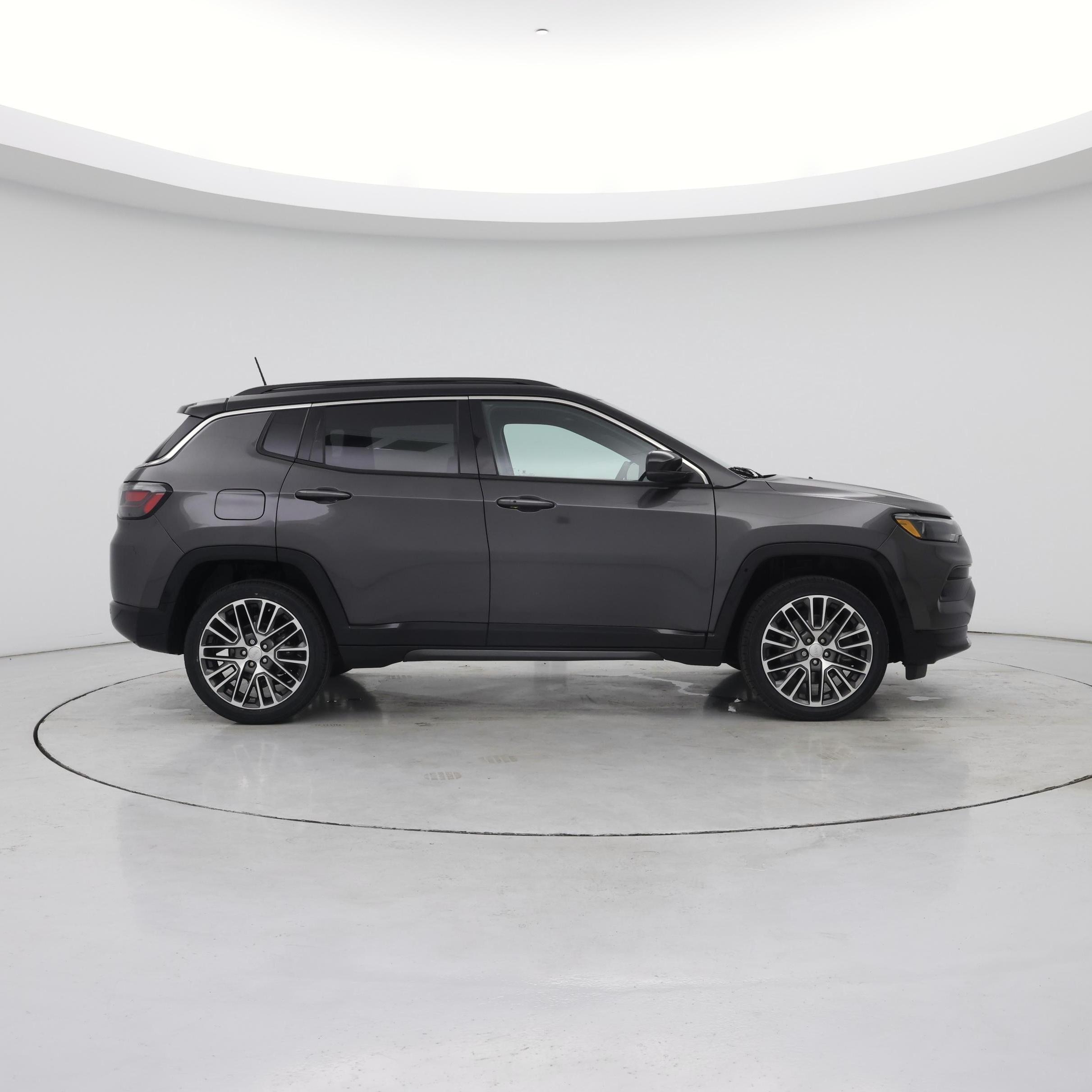 Thumbnail: 2023 Jeep Compass - 7