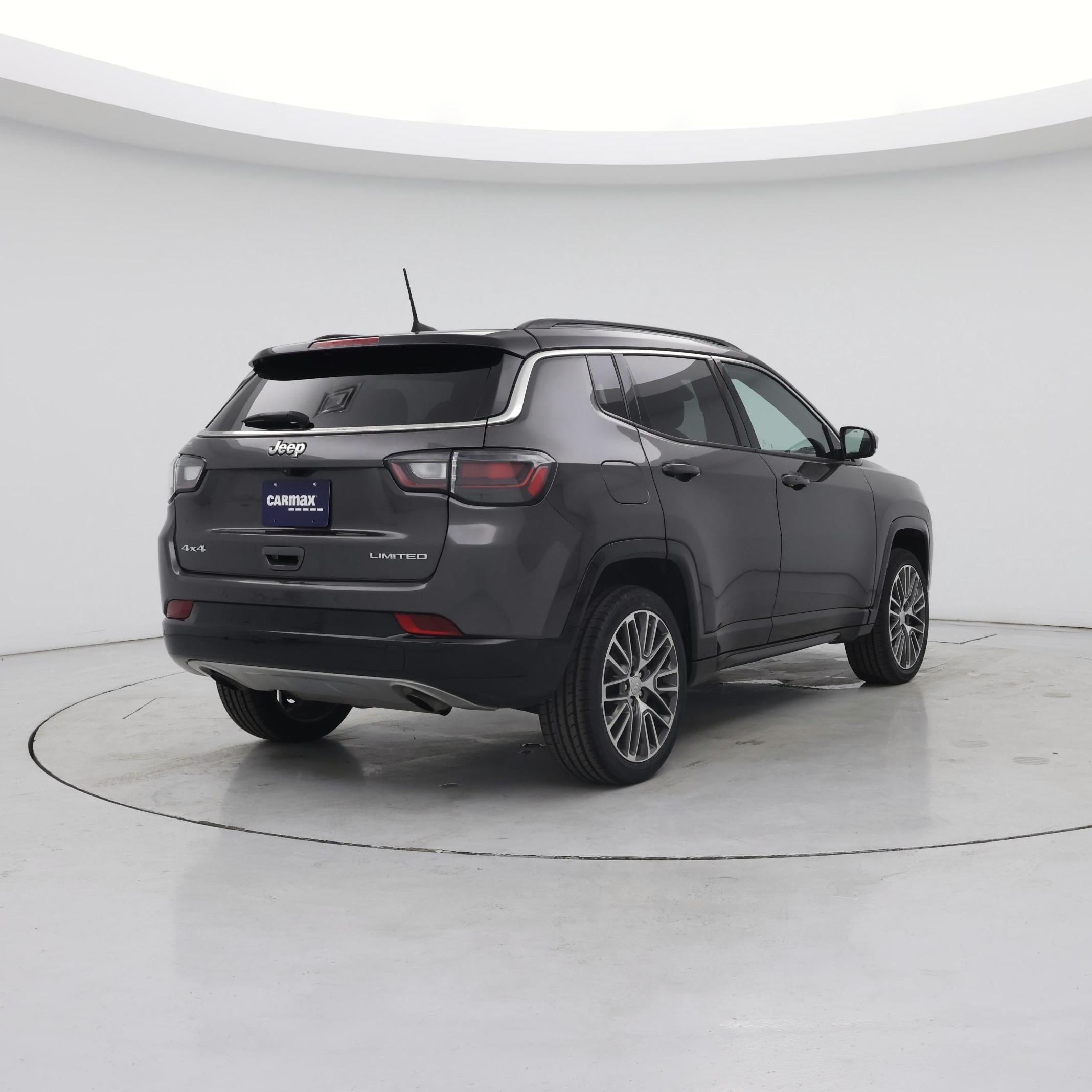 Thumbnail: 2023 Jeep Compass - 8