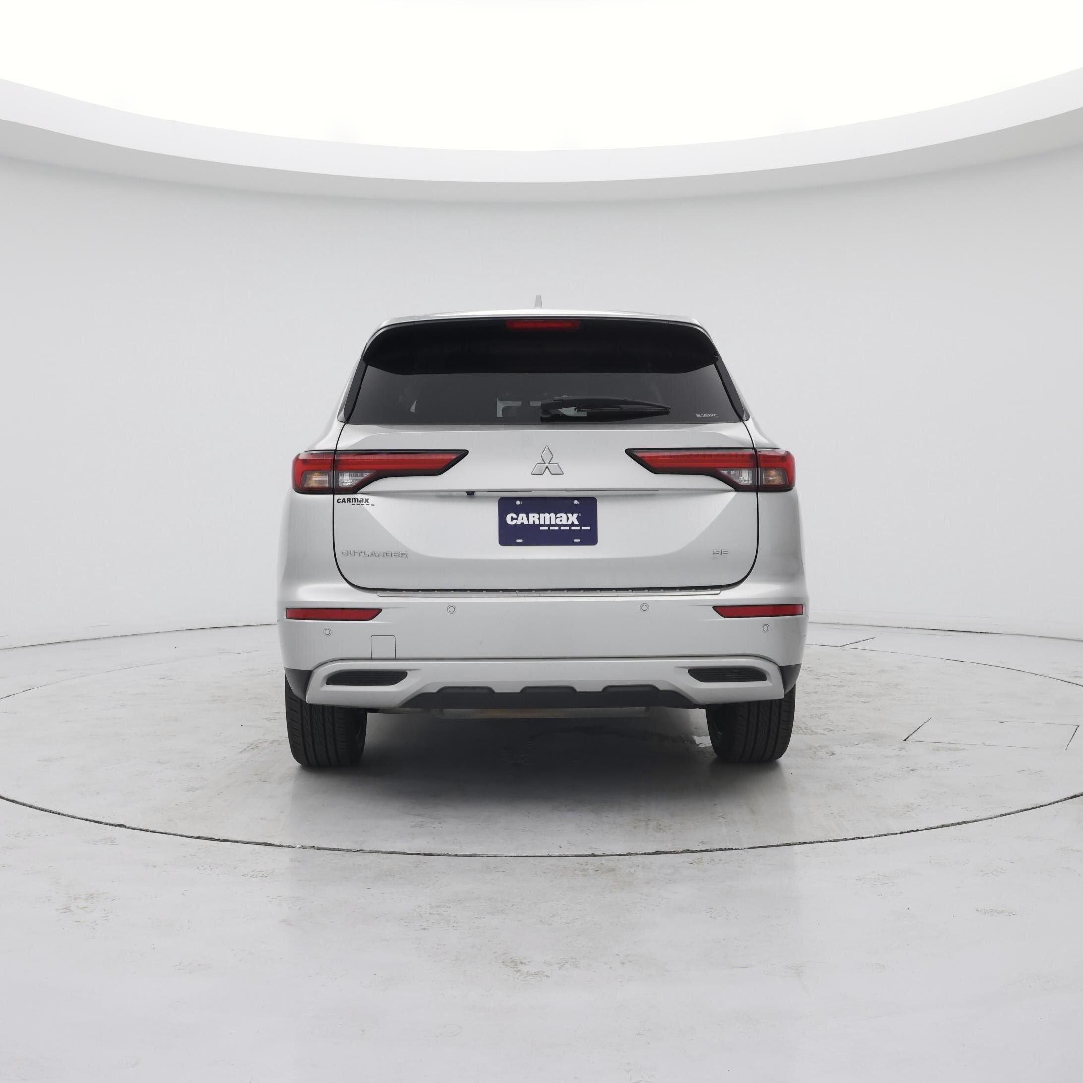 Thumbnail: 2022 Mitsubishi Outlander - 6