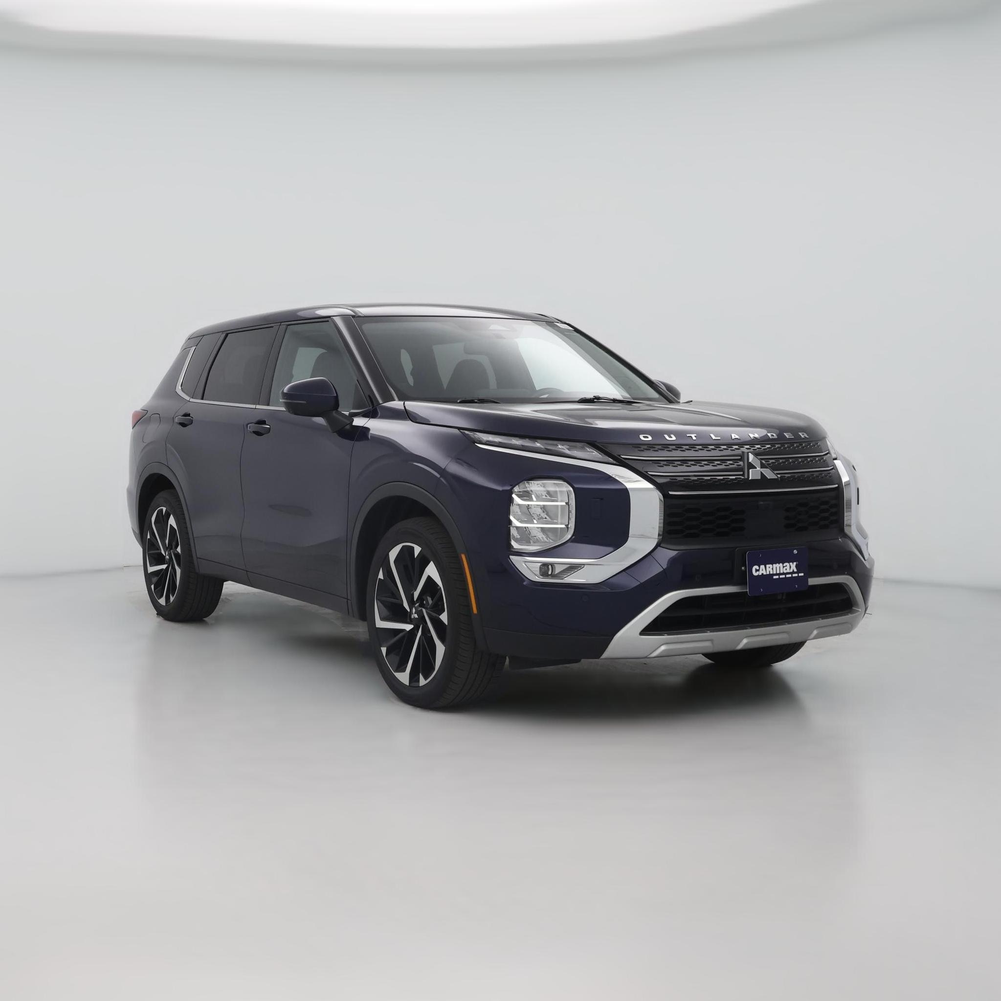Thumbnail: 2024 Mitsubishi Outlander - 1