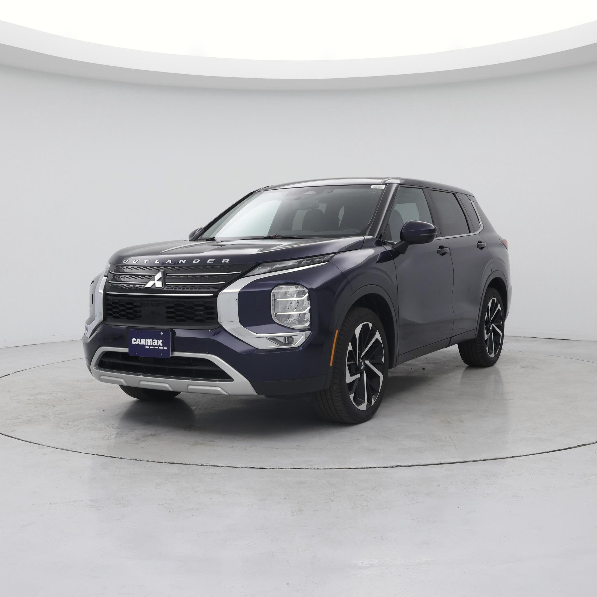 Thumbnail: 2024 Mitsubishi Outlander - 4