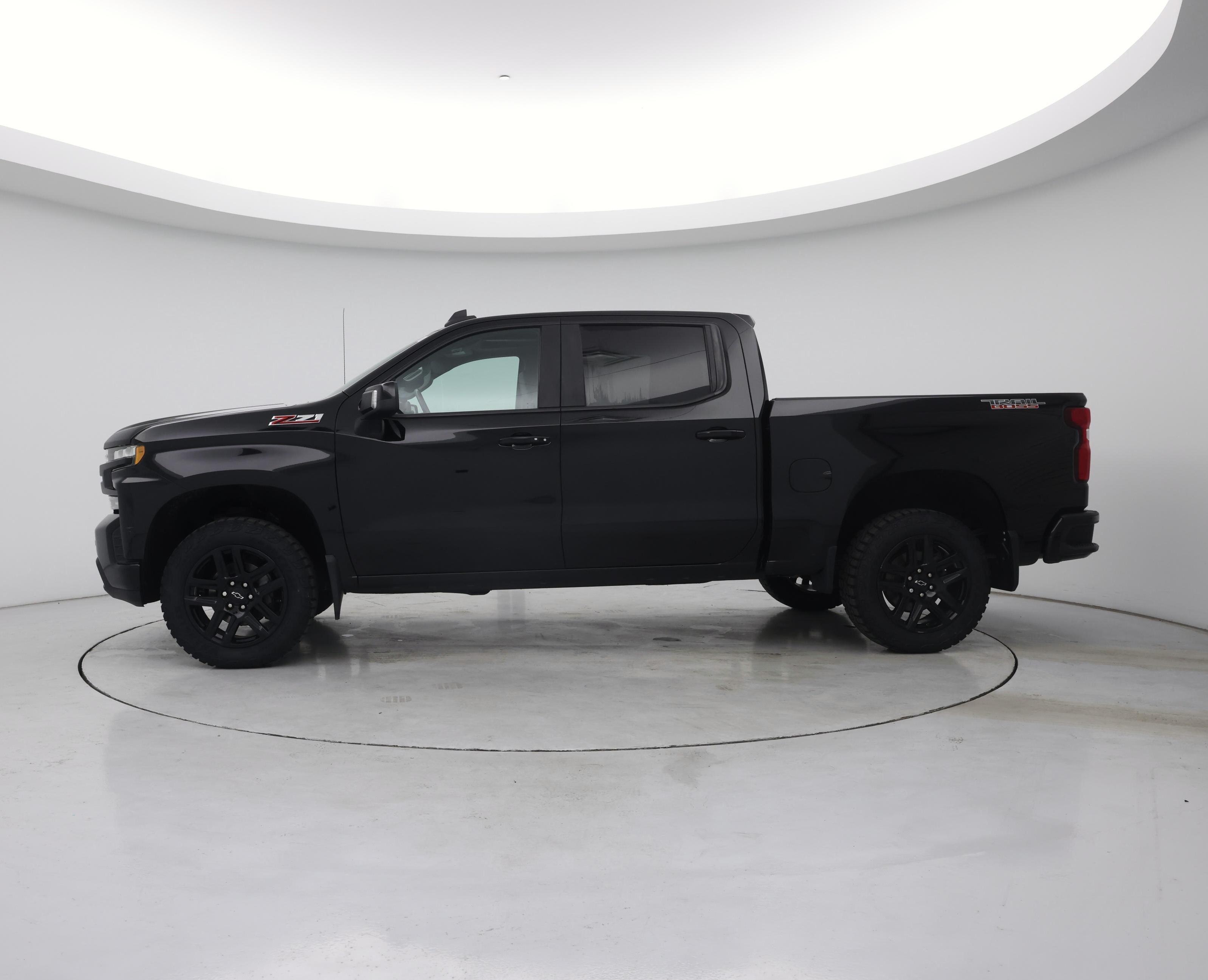 Thumbnail: 2021 Chevrolet Silverado 1500 - 3