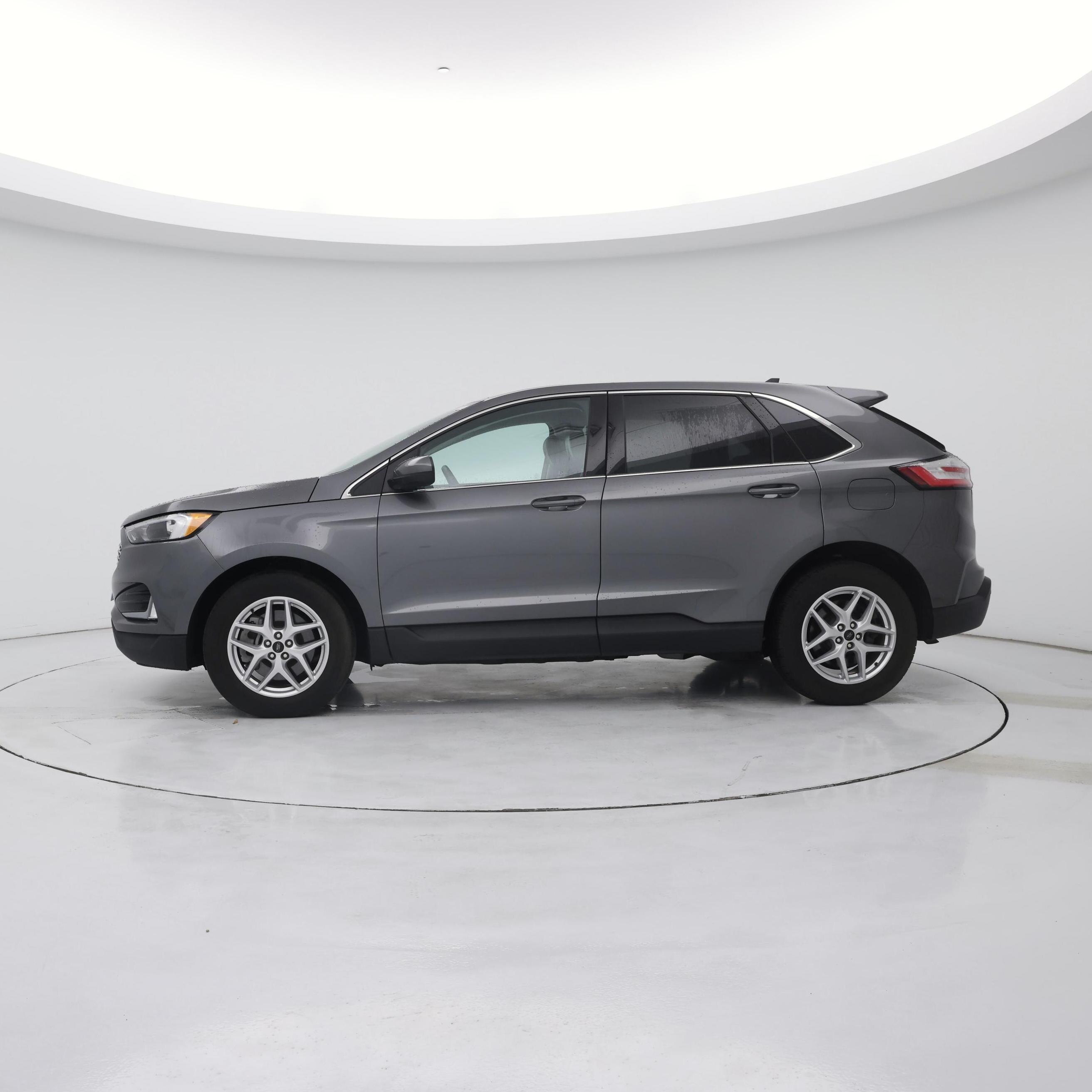 Thumbnail: 2023 Ford Edge - 3