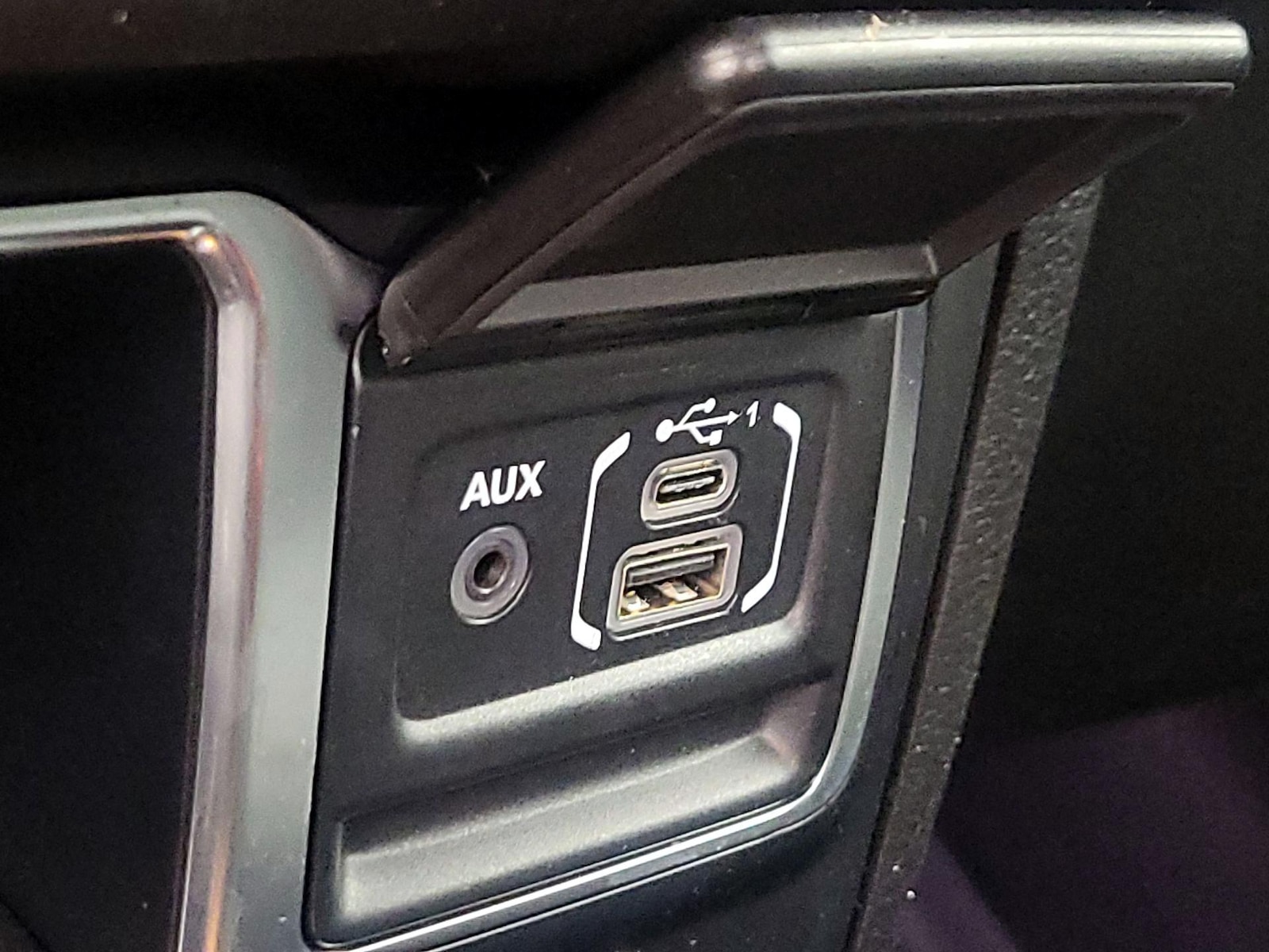 2024 Jeep Wrangler 4-Door Sport - Photo 19