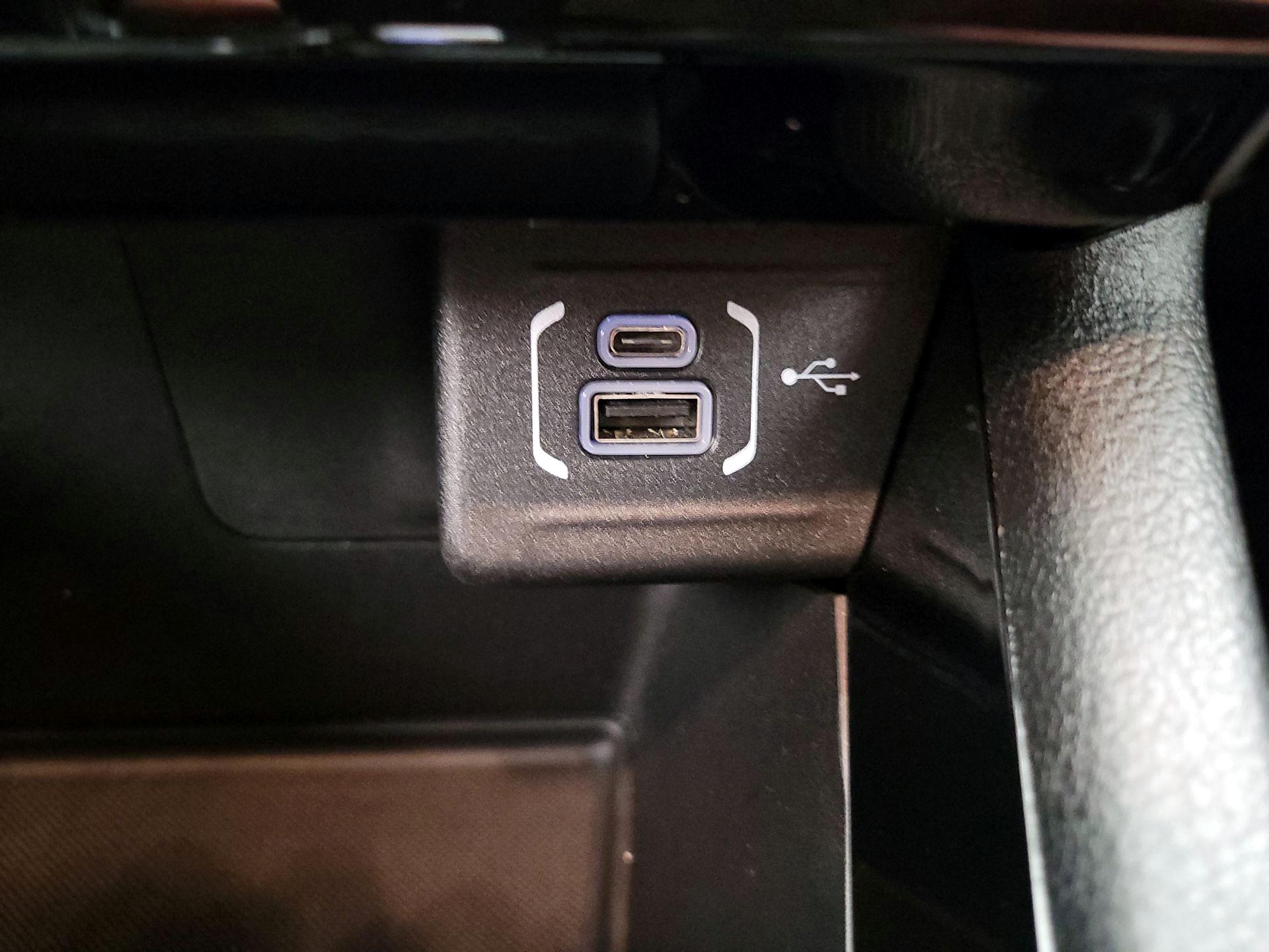 Thumbnail: 2024 Jeep Compass - 19