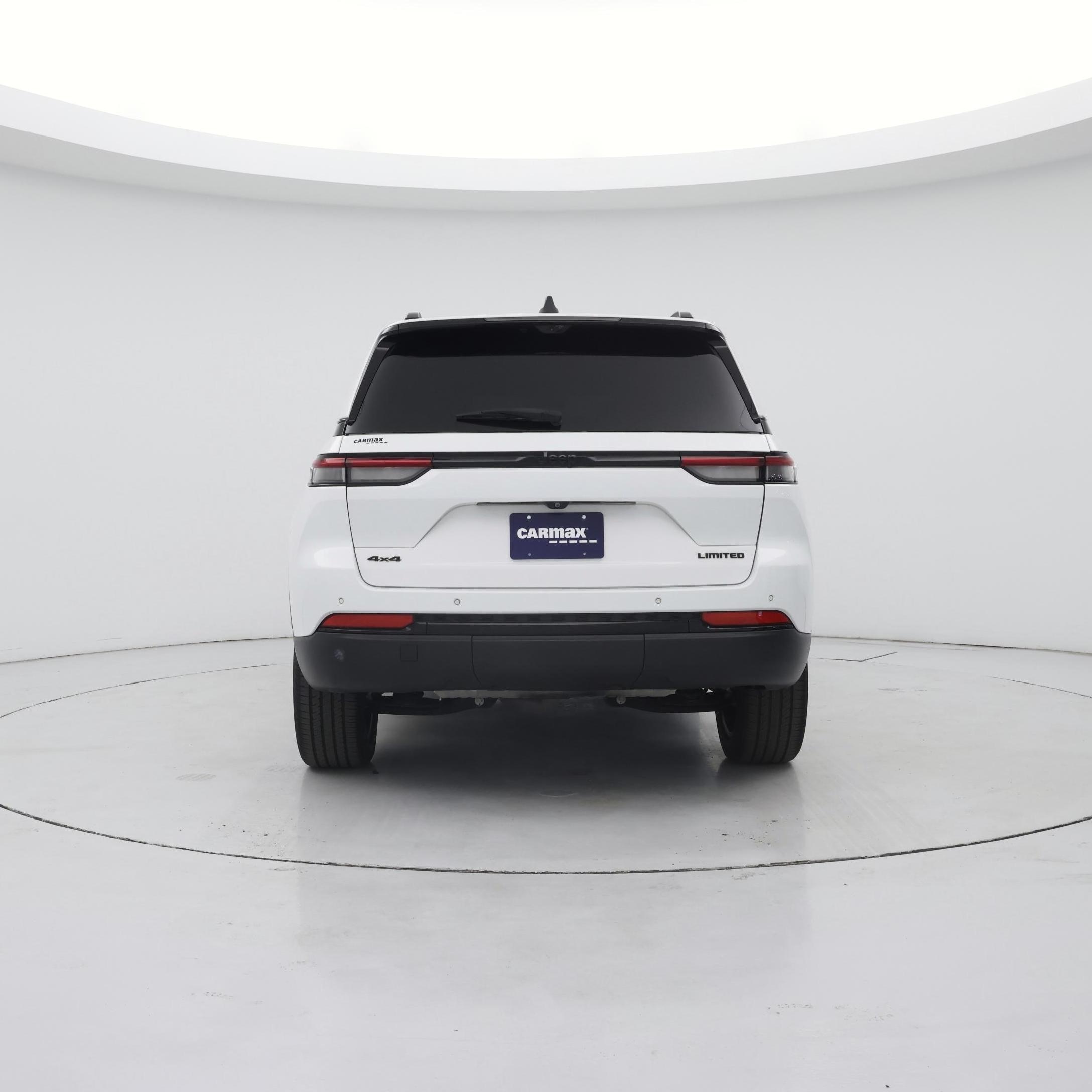 Thumbnail: 2023 Jeep Grand Cherokee - 6