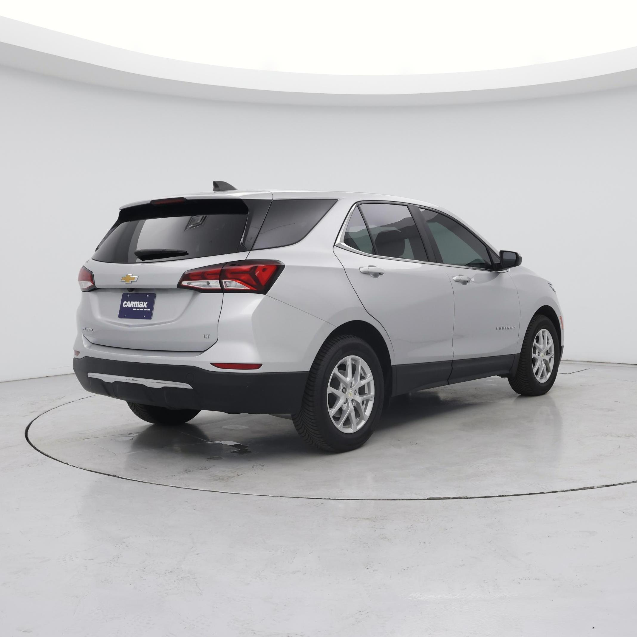 Thumbnail: 2022 Chevrolet Equinox - 8