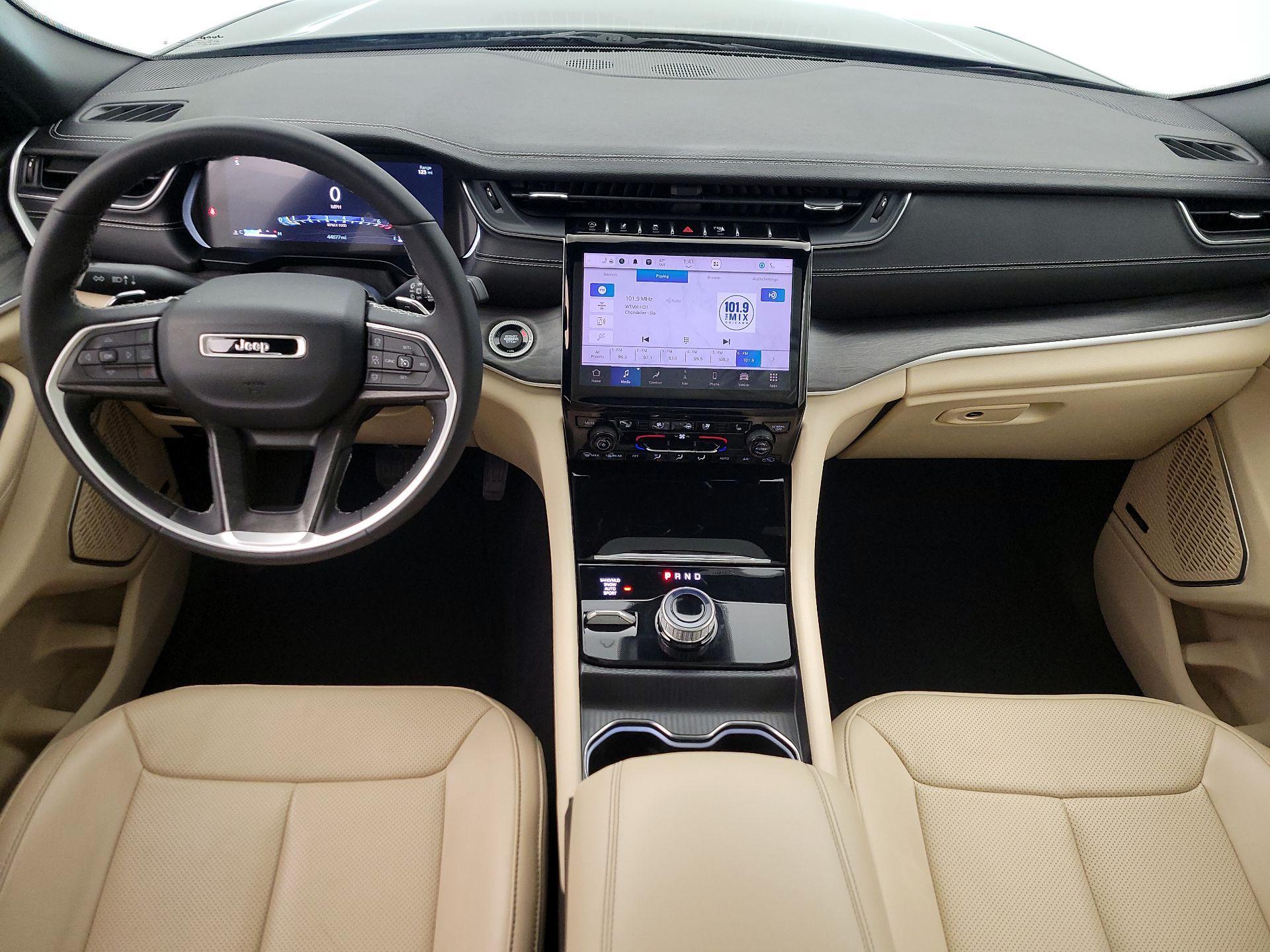 Thumbnail: 2023 Jeep Grand Cherokee - 9
