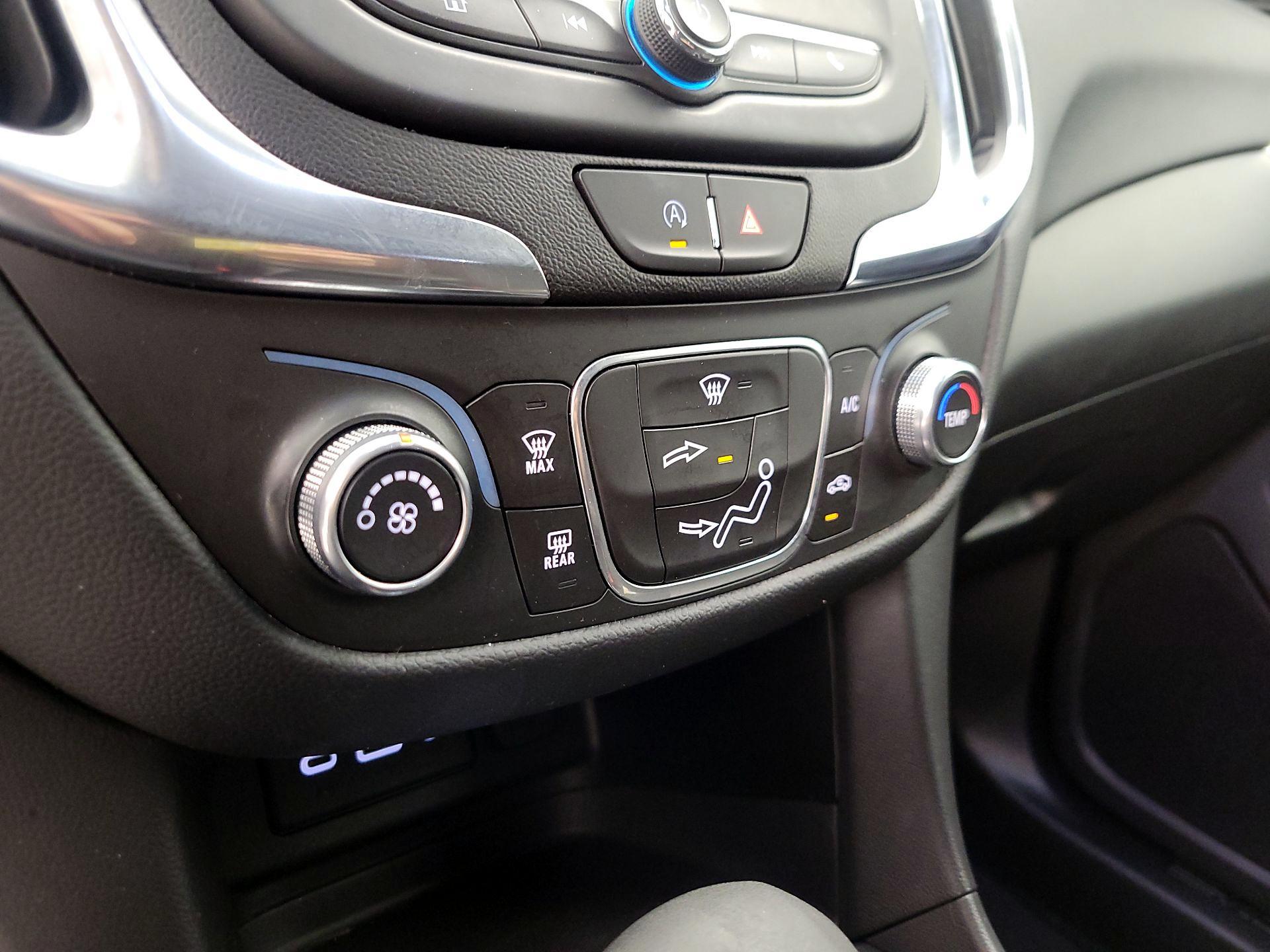 Thumbnail: 2022 Chevrolet Equinox - 14