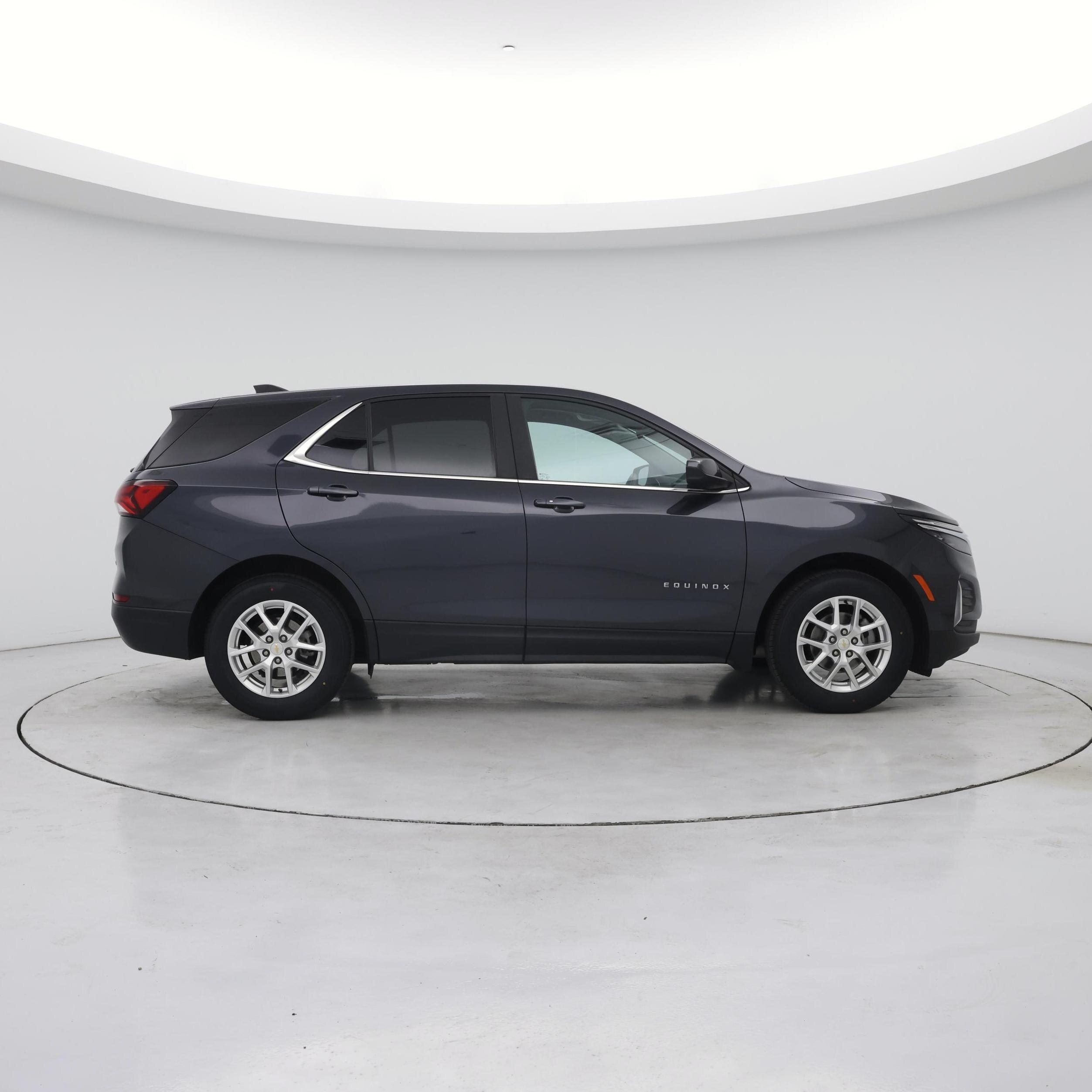 Thumbnail: 2022 Chevrolet Equinox - 7