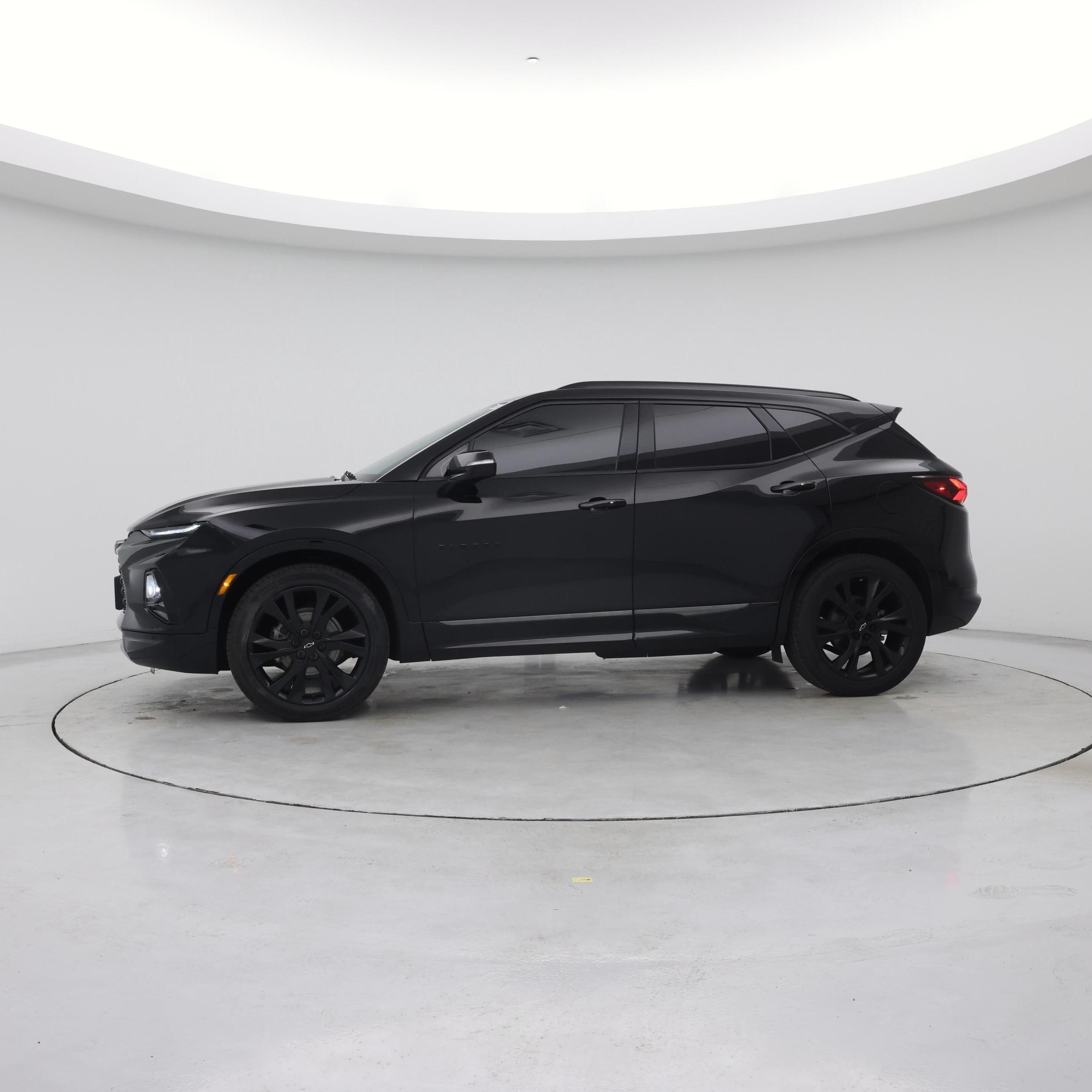 Thumbnail: 2022 Chevrolet Blazer - 3
