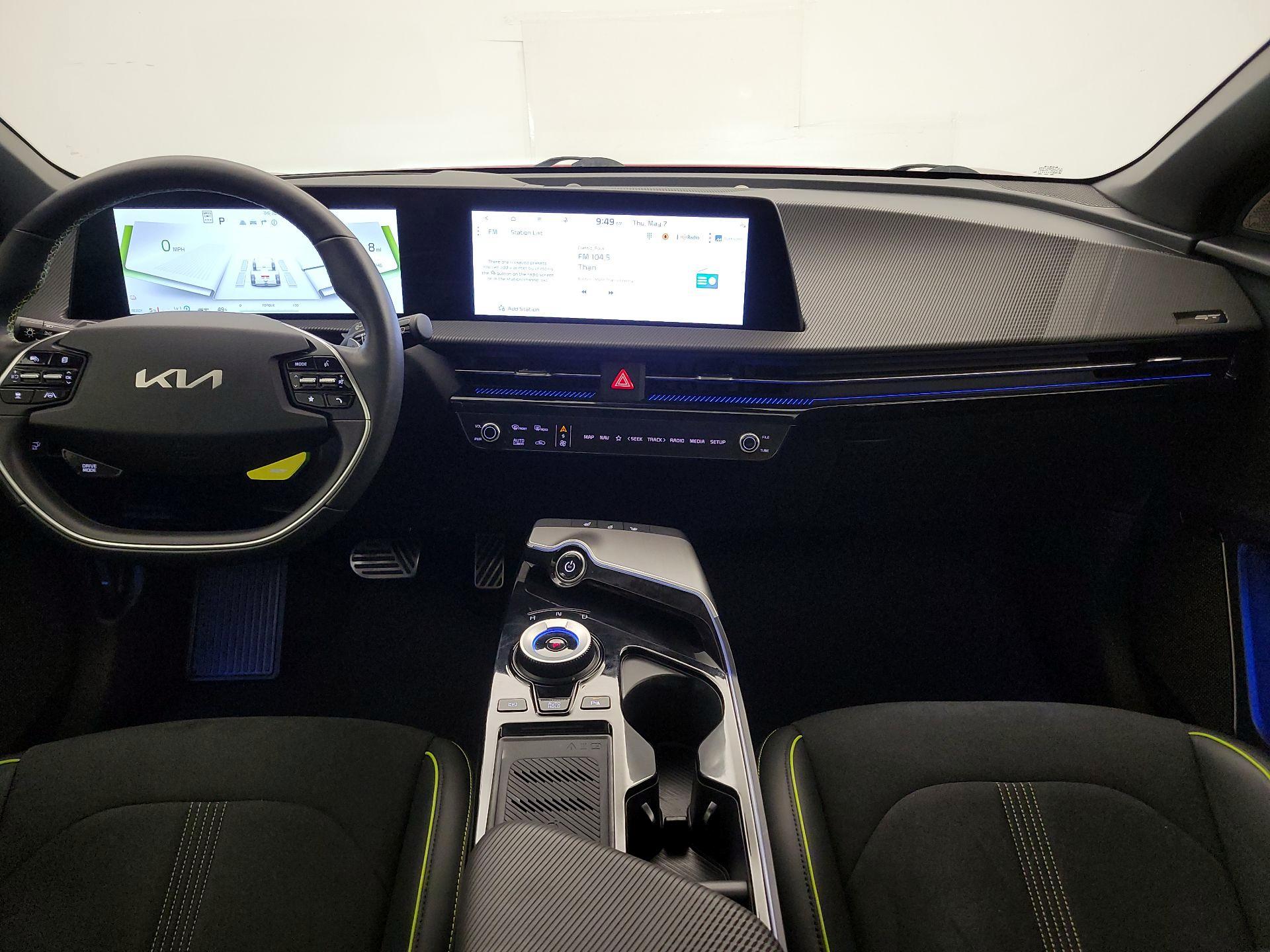 Thumbnail: 2023 Kia EV6 - 9