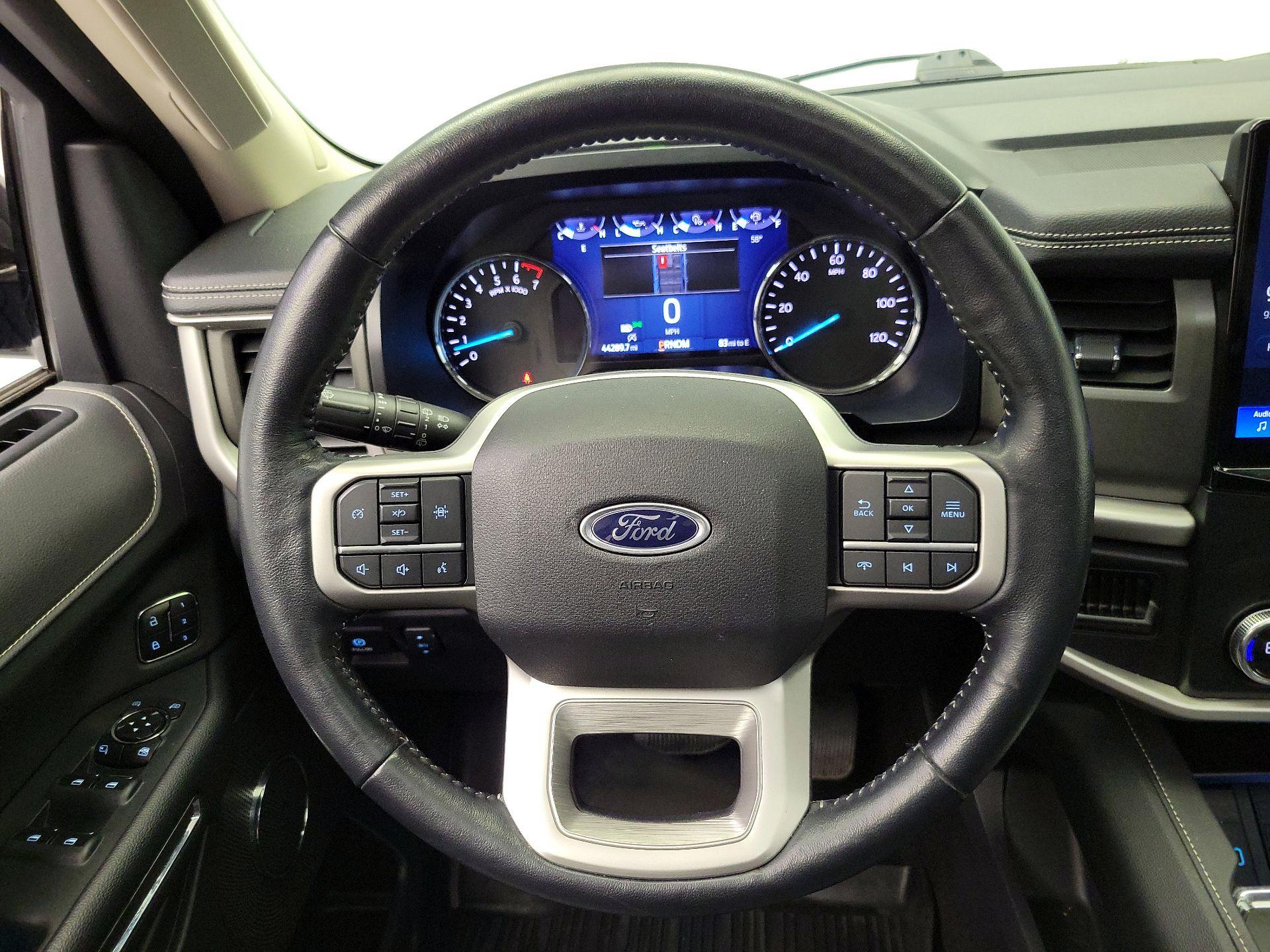 Thumbnail: 2023 Ford Expedition MAX - 10