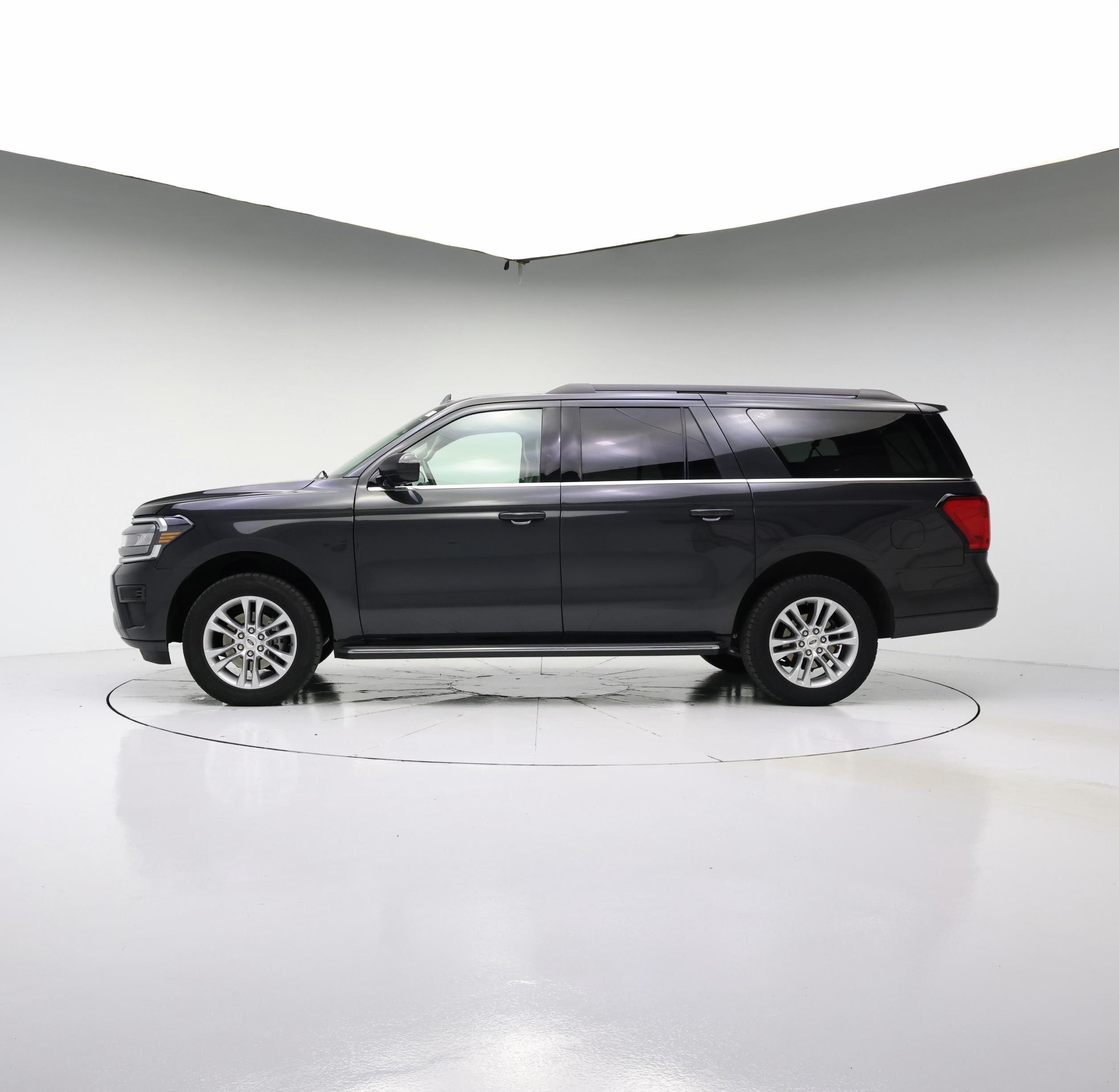 Thumbnail: 2023 Ford Expedition MAX - 3