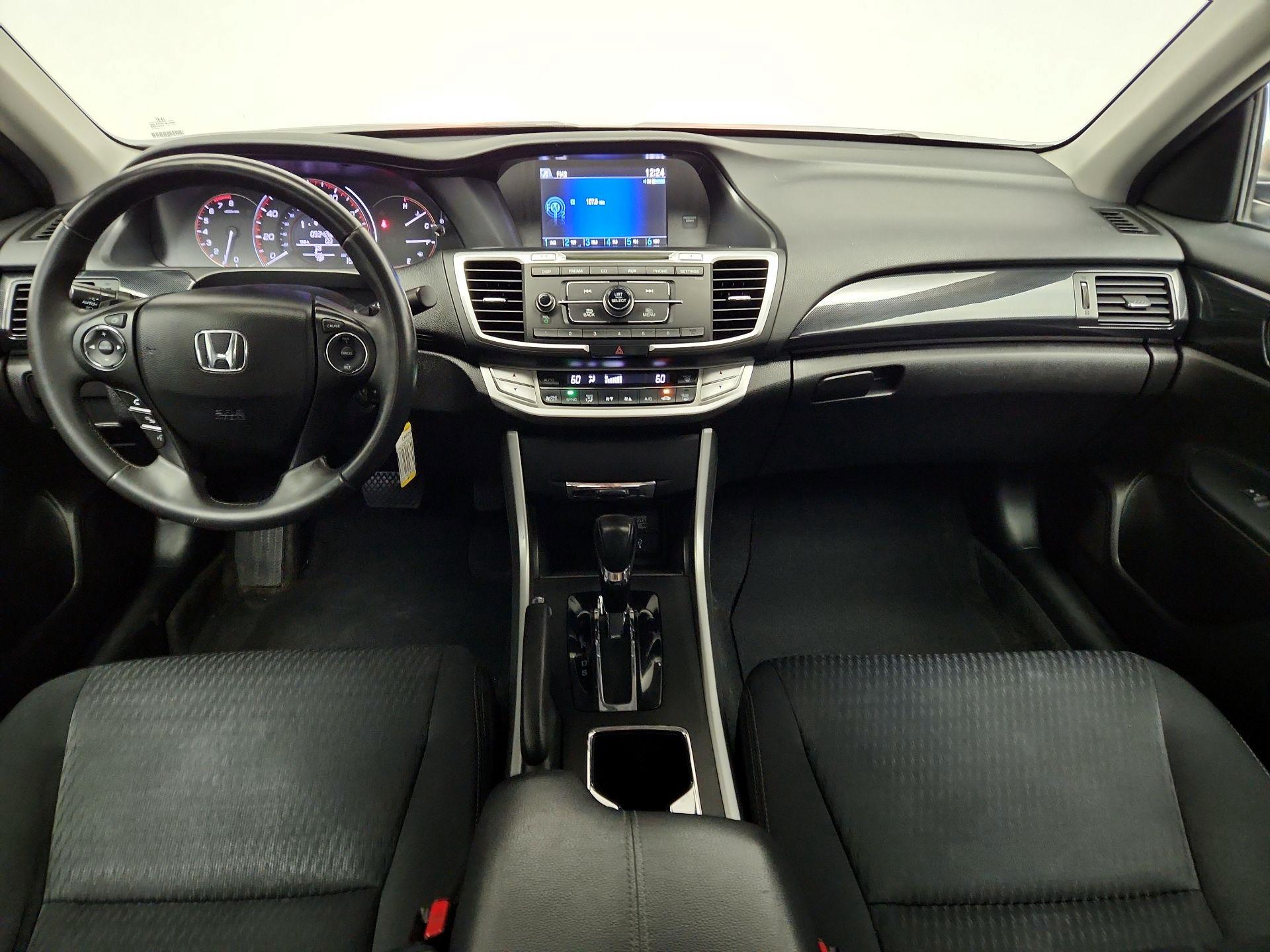 Thumbnail: 2015 Honda Accord - 9