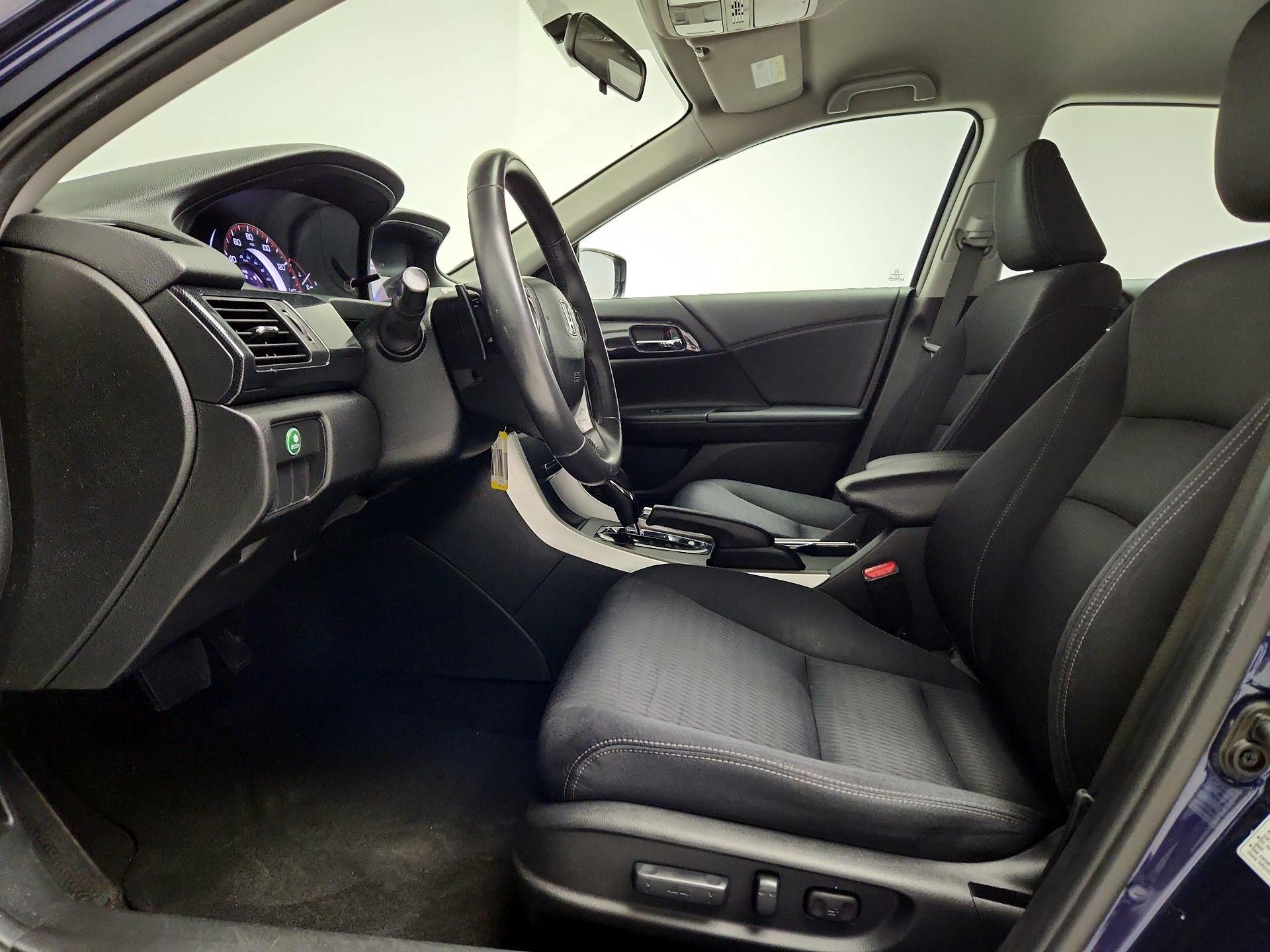 Thumbnail: 2015 Honda Accord - 11