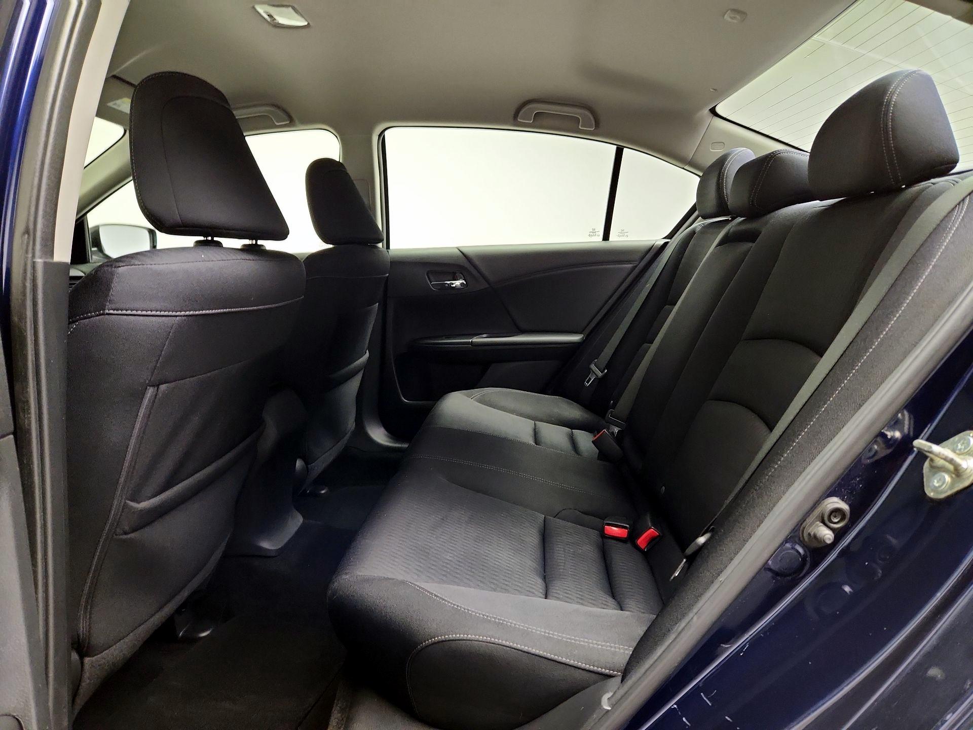 Thumbnail: 2015 Honda Accord - 19