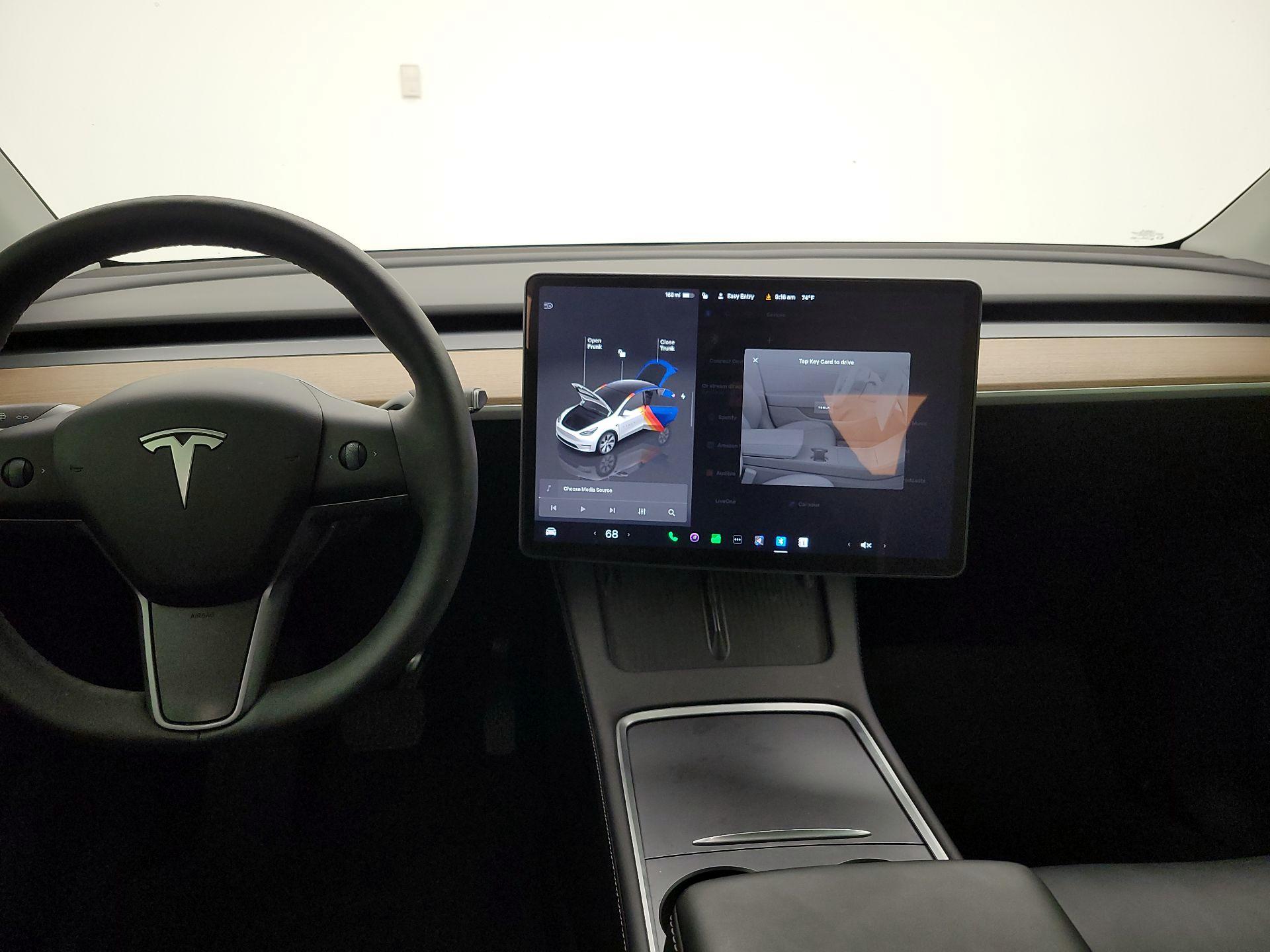Thumbnail: 2024 Tesla Model Y - 9