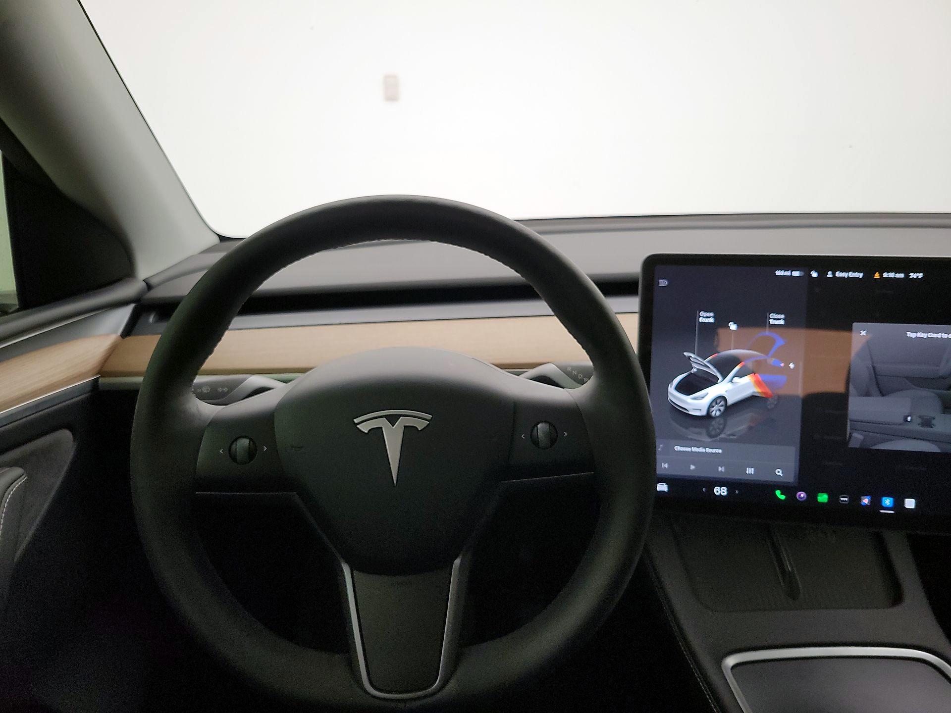 Thumbnail: 2024 Tesla Model Y - 10