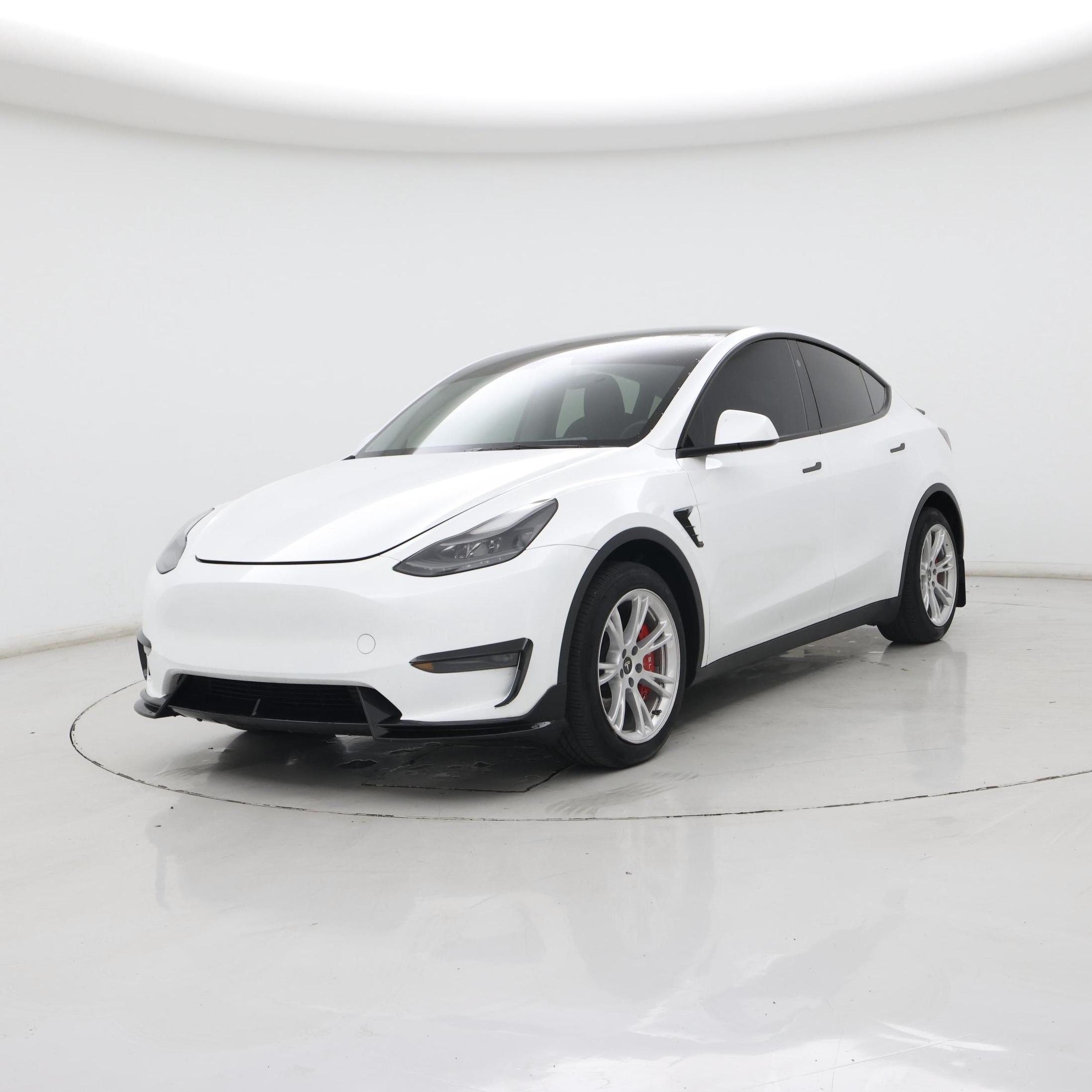 Thumbnail: 2024 Tesla Model Y - 4