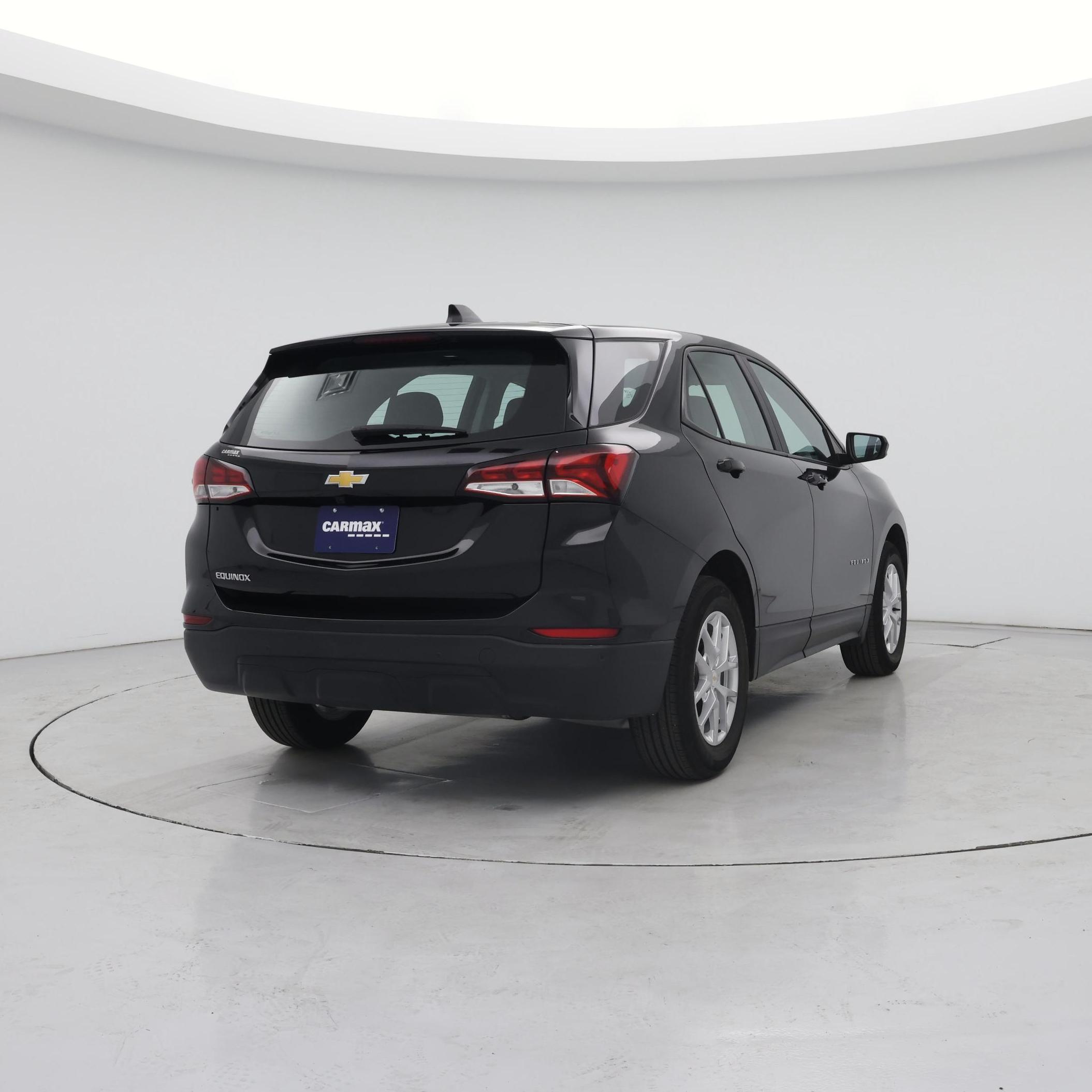 Thumbnail: 2023 Chevrolet Equinox - 8