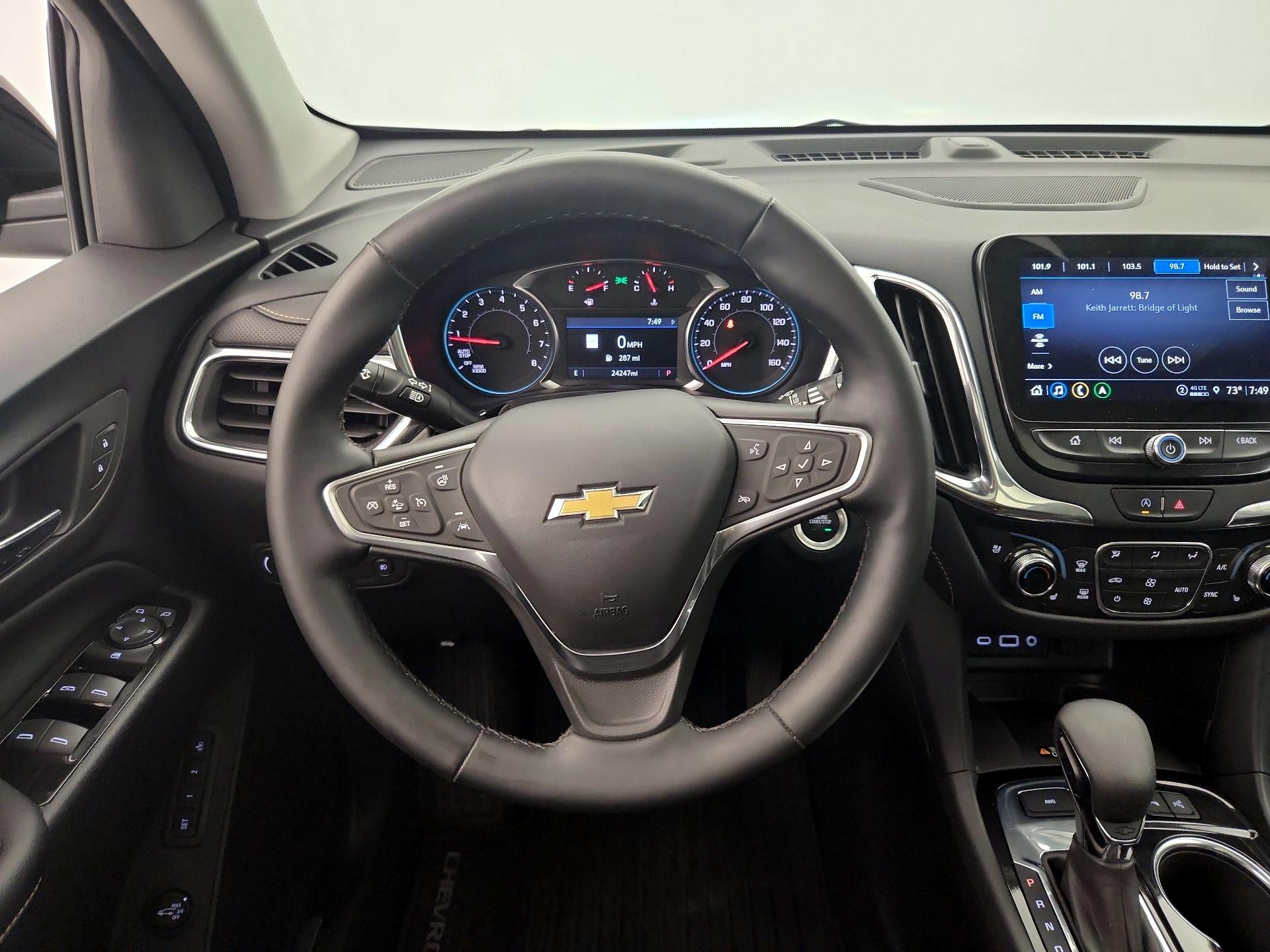 Thumbnail: 2023 Chevrolet Equinox - 10