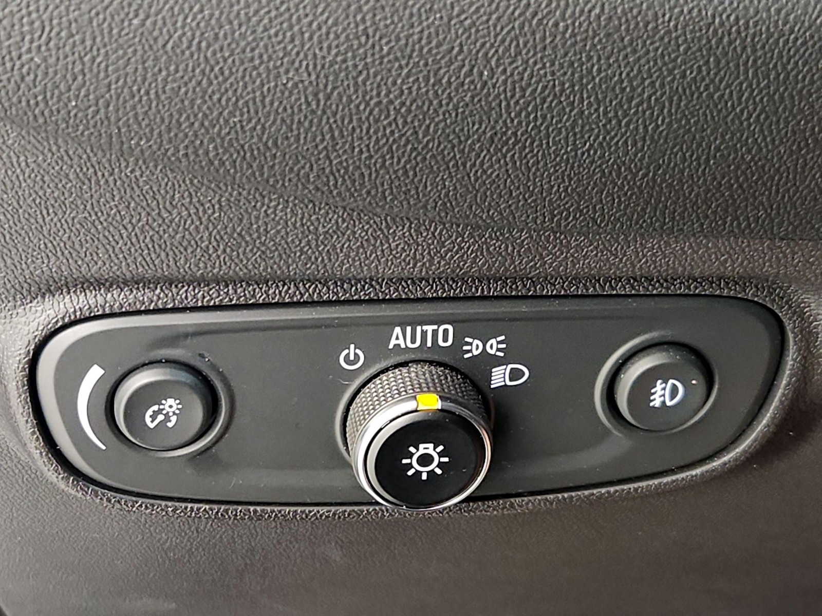 2023 Chevrolet Equinox Premier - Photo 14