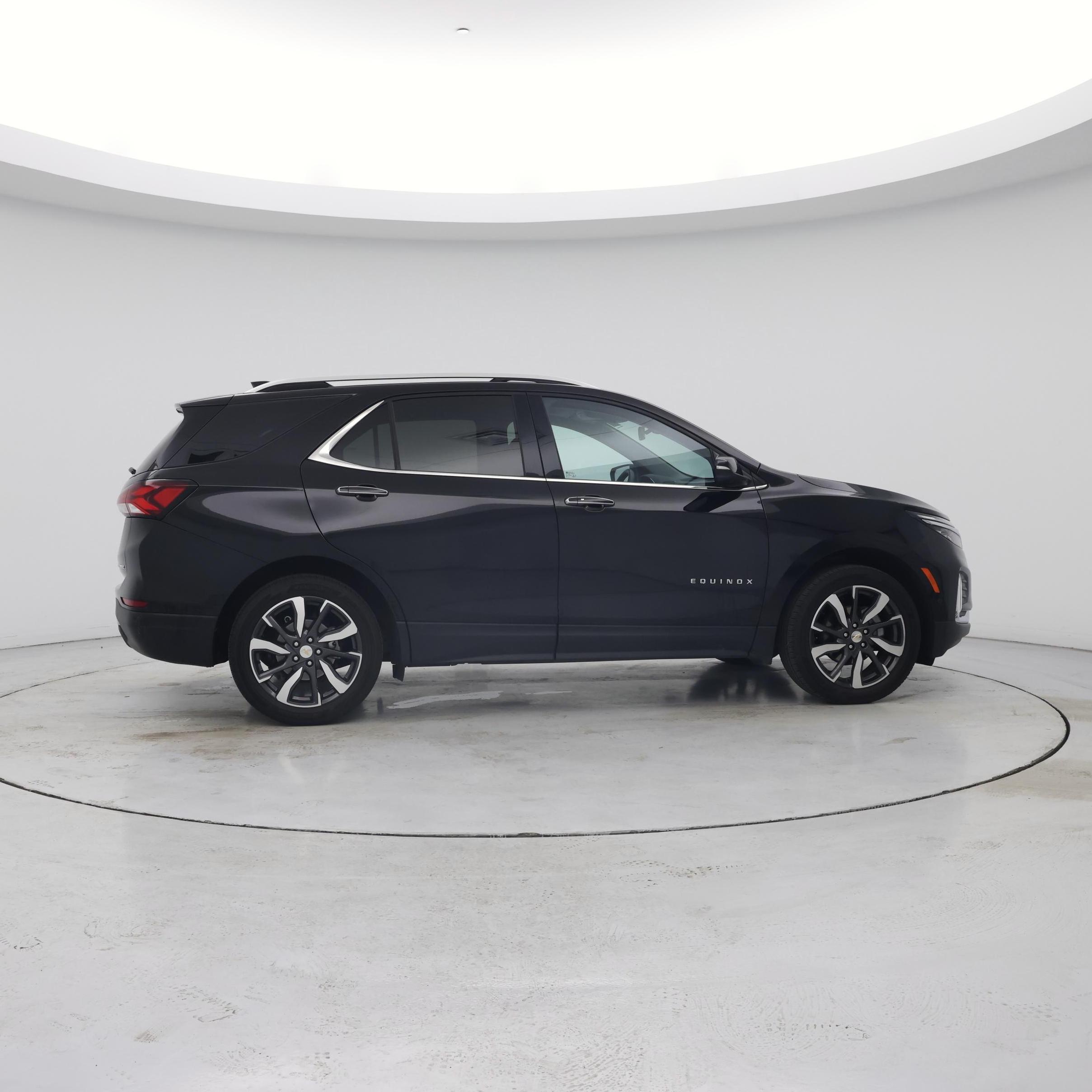Thumbnail: 2023 Chevrolet Equinox - 7