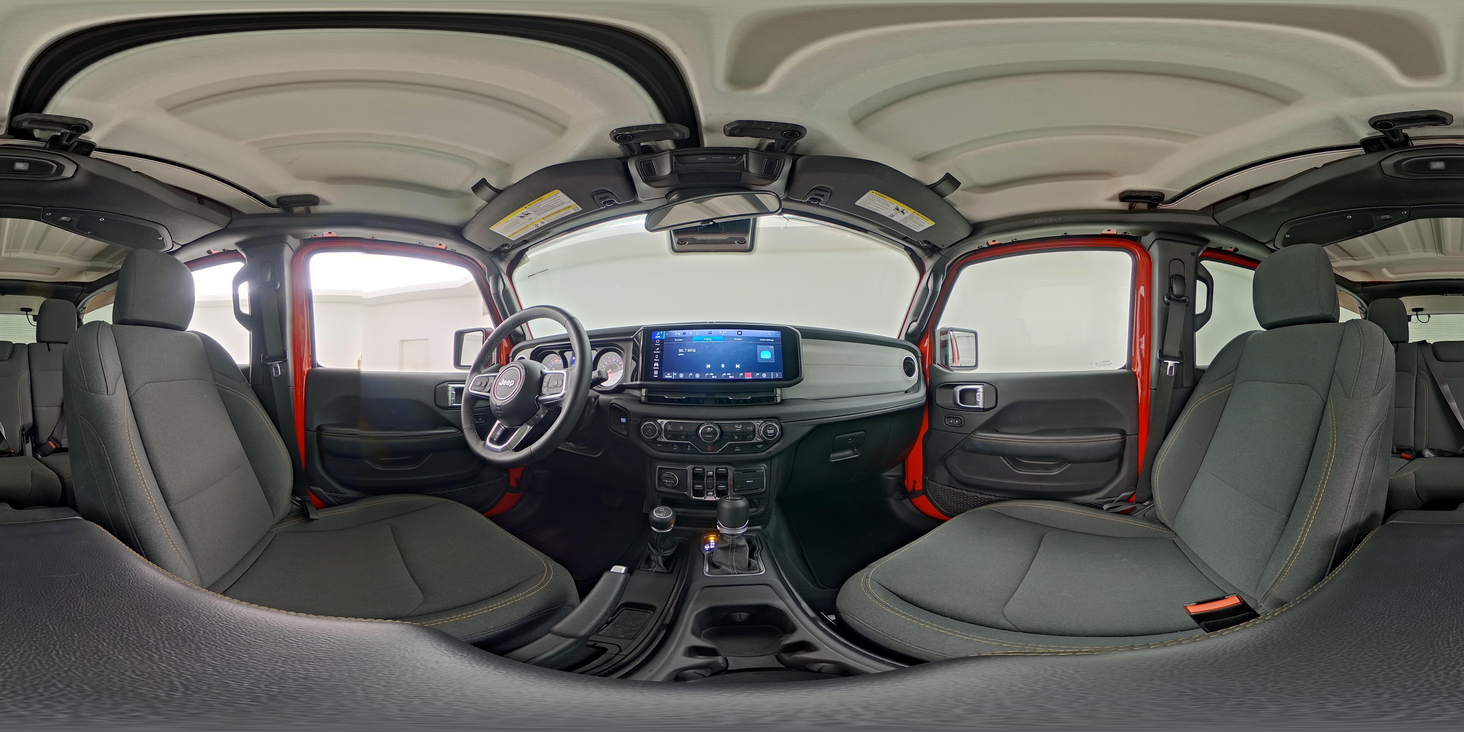 2025 Jeep Wrangler 4-Door Sahara - Photo 24