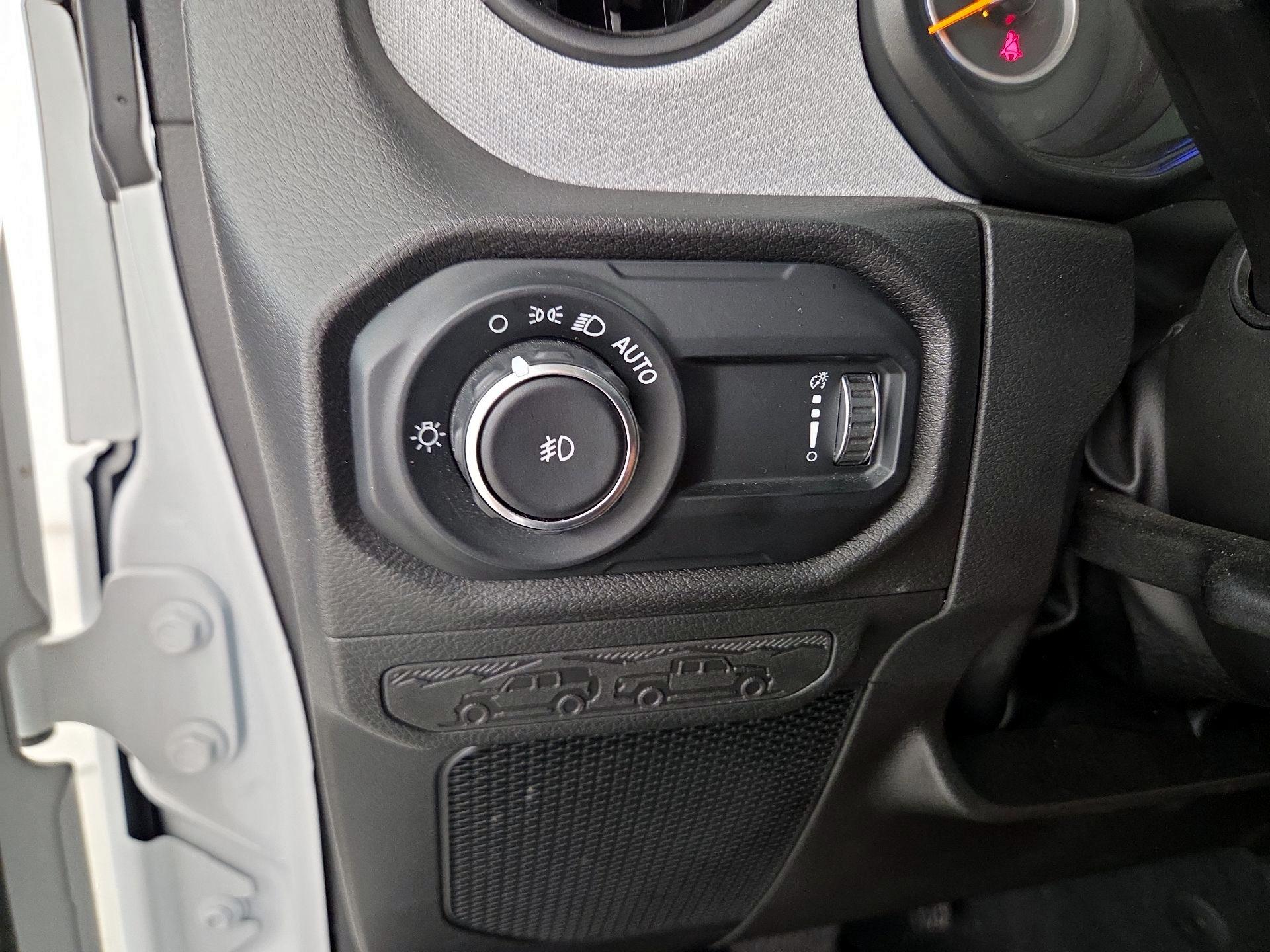 Thumbnail: 2025 Jeep Wrangler - 13