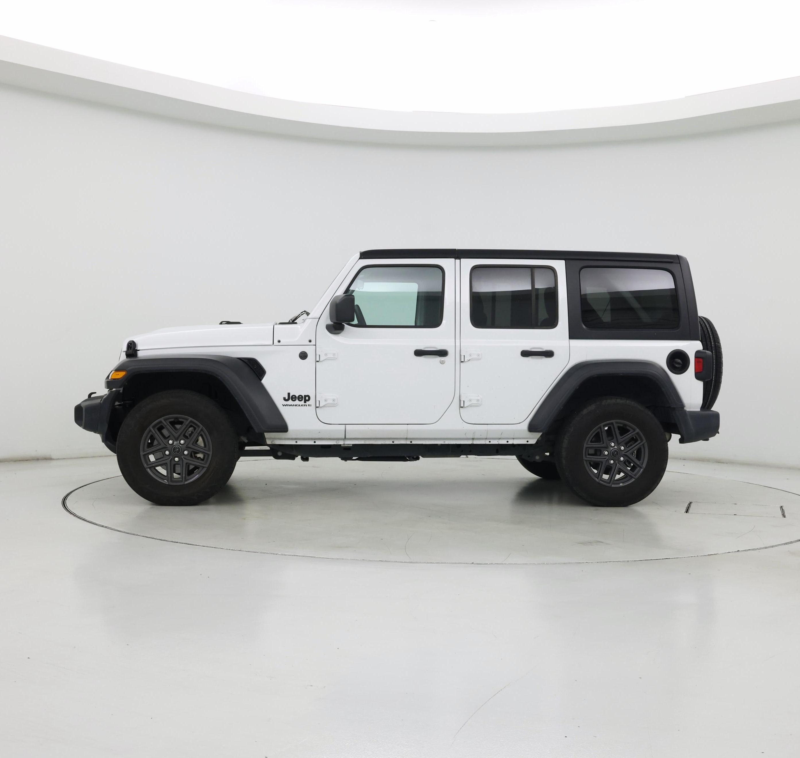 Thumbnail: 2025 Jeep Wrangler - 3