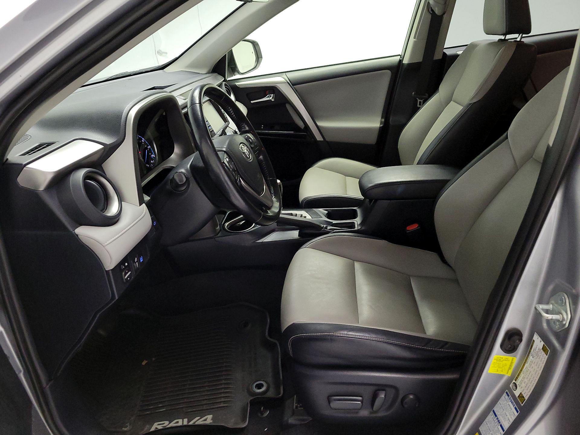 Thumbnail: 2017 Toyota RAV4 - 11