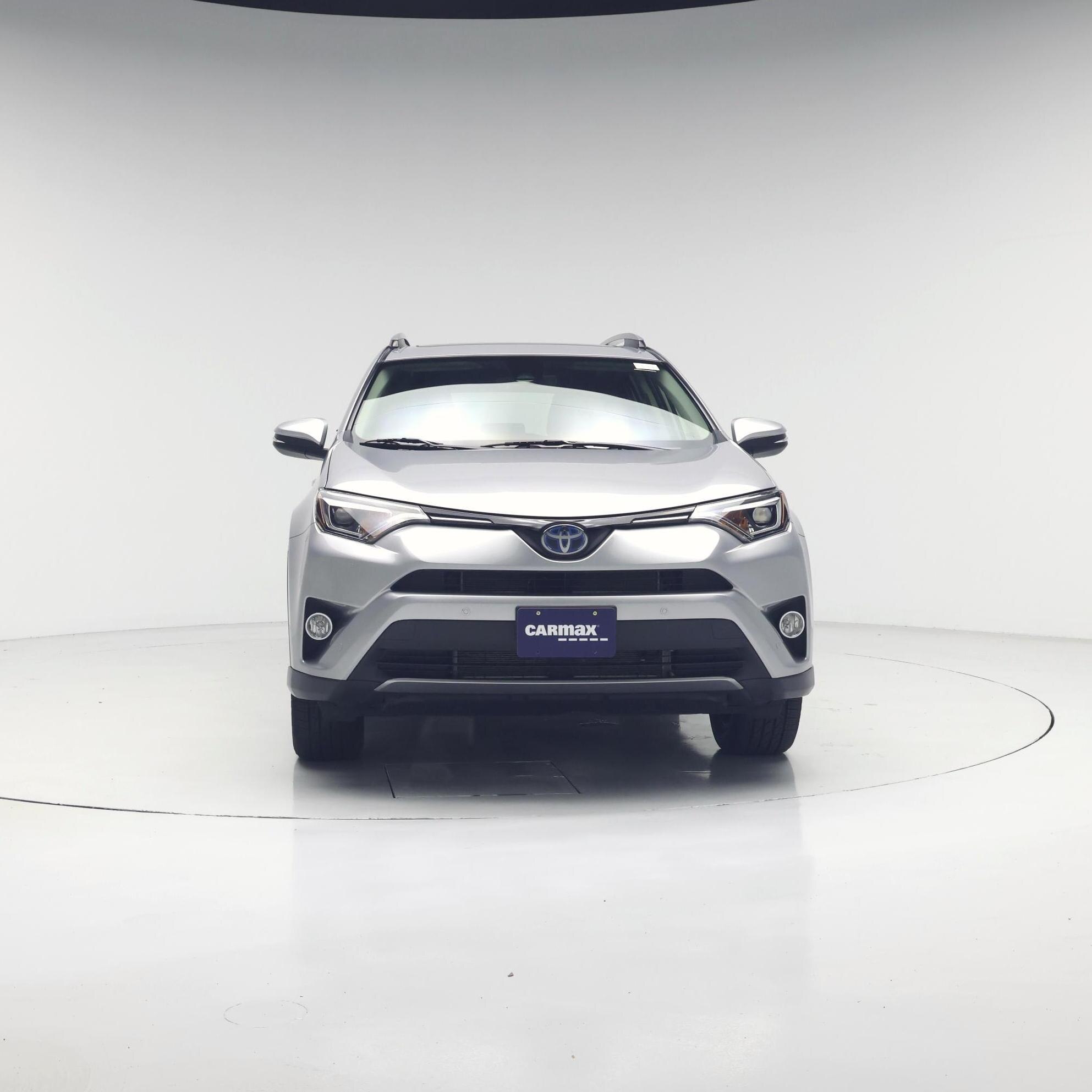 Thumbnail: 2017 Toyota RAV4 - 5