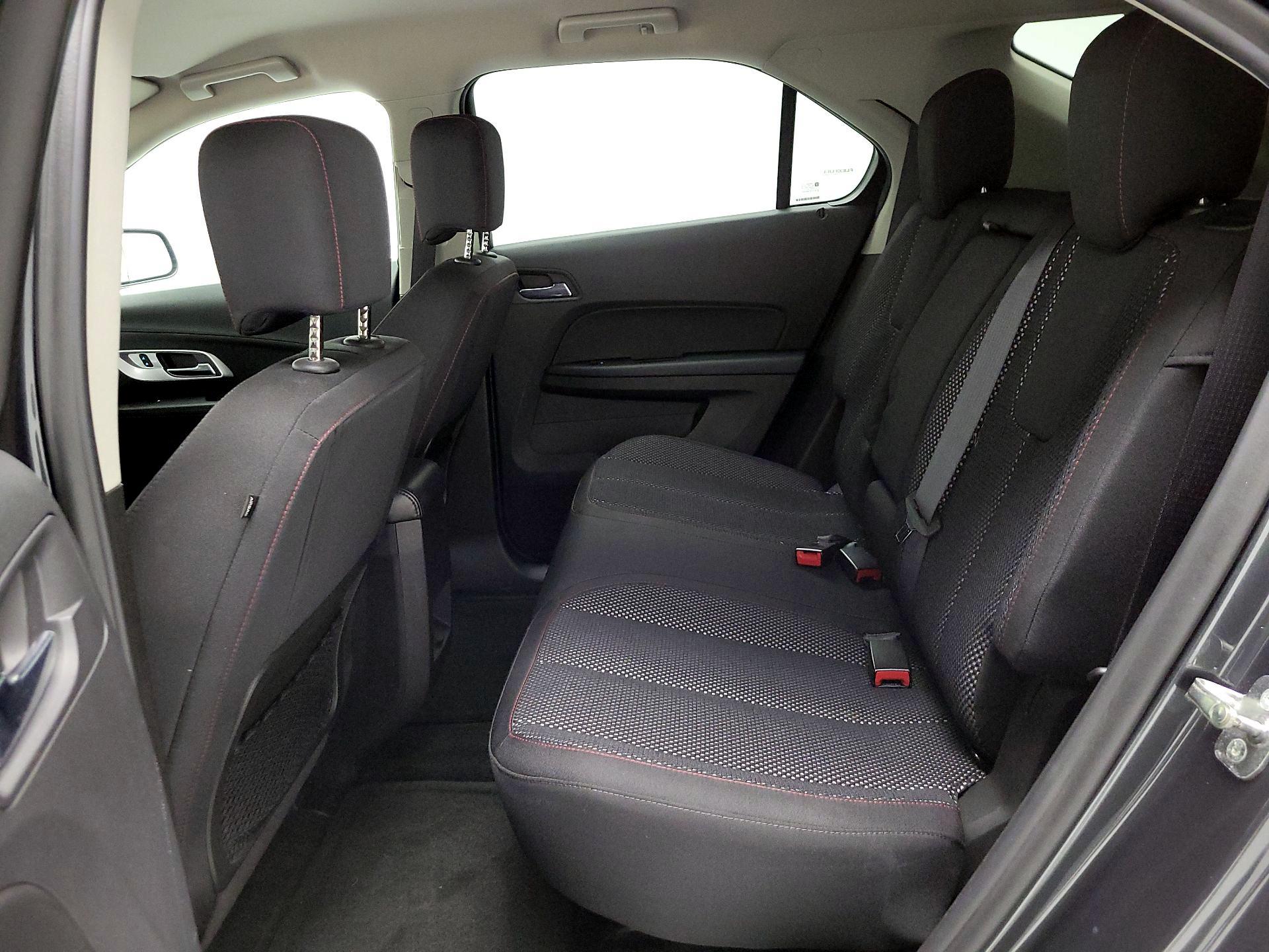 Thumbnail: 2017 Chevrolet Equinox - 18