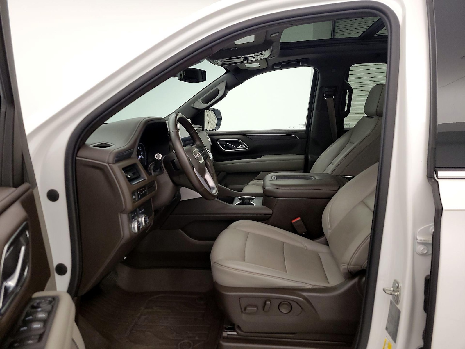 2021 GMC Yukon SLT - Photo 12
