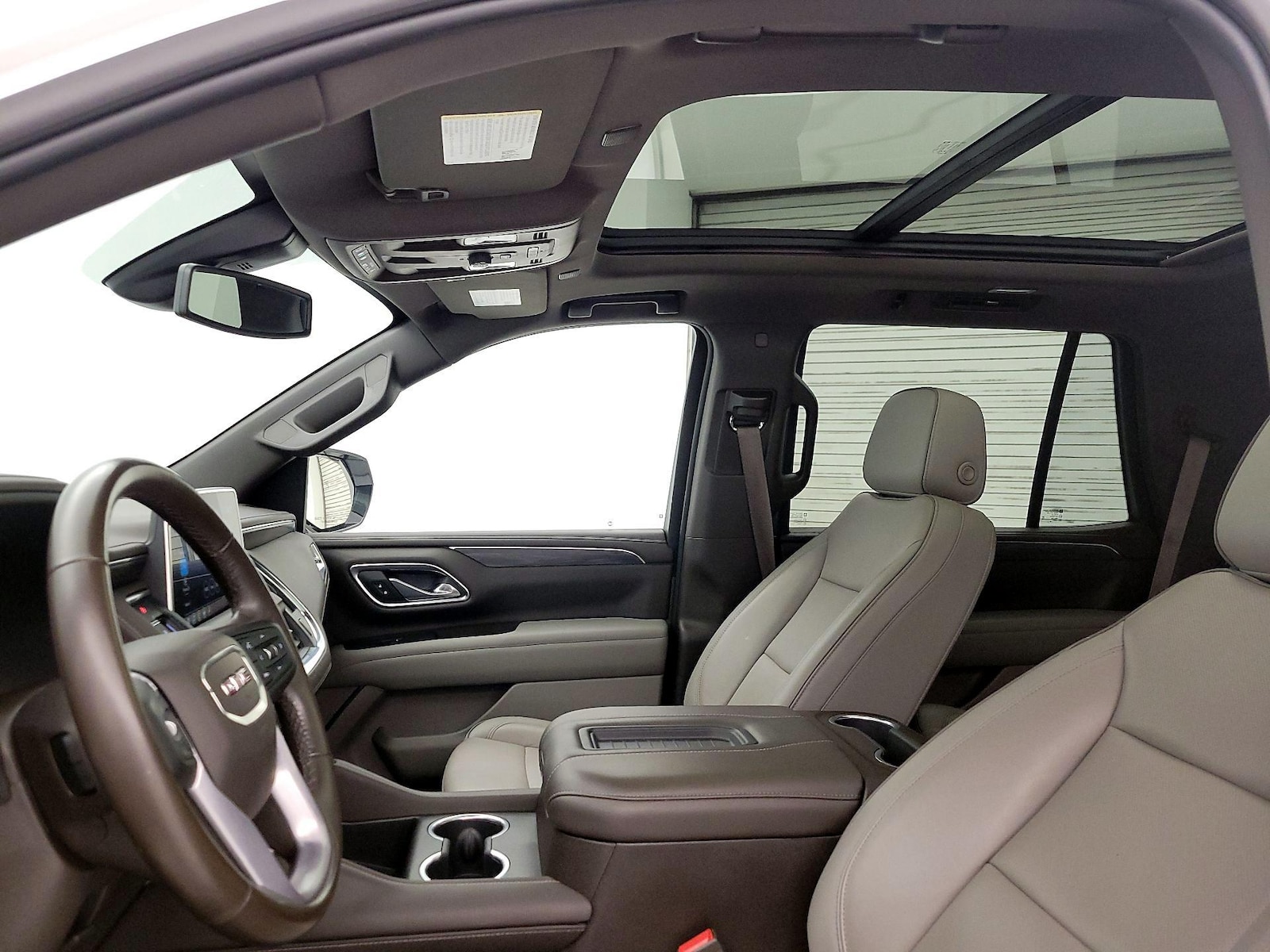2021 GMC Yukon SLT - Photo 20