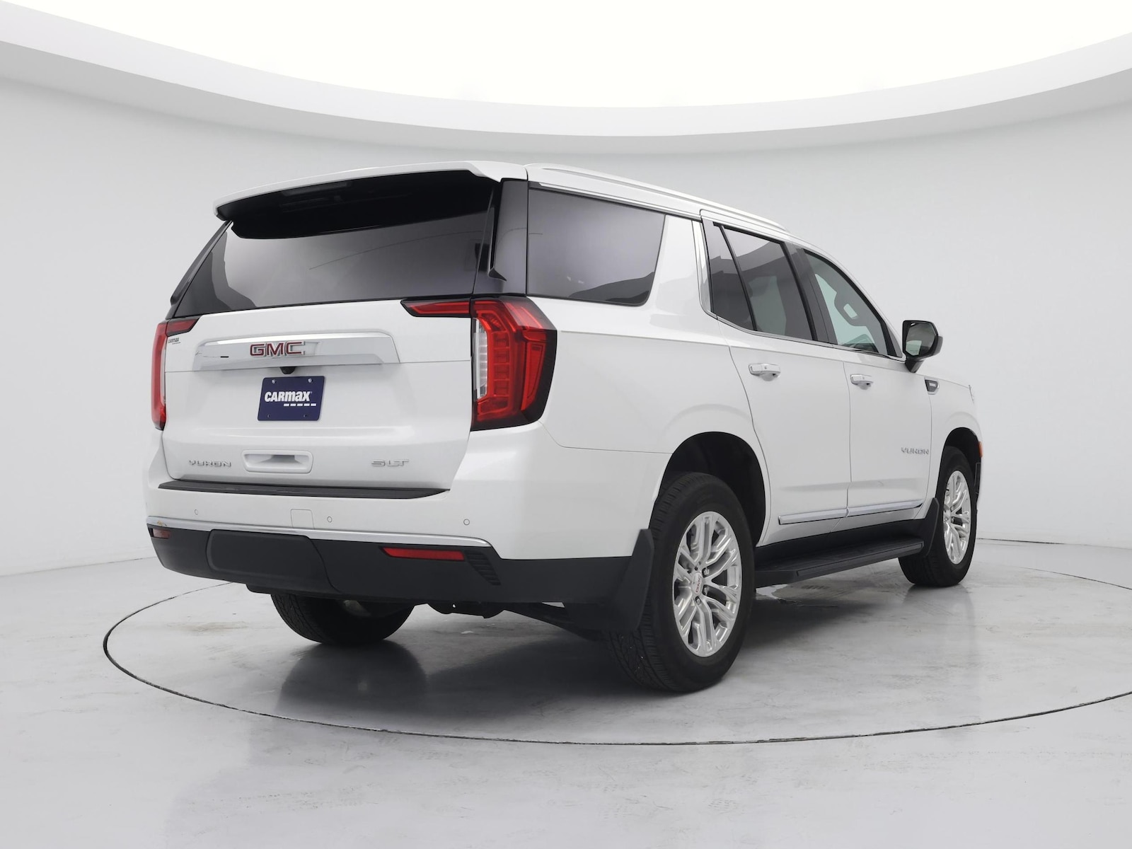 2021 GMC Yukon SLT - Photo 9