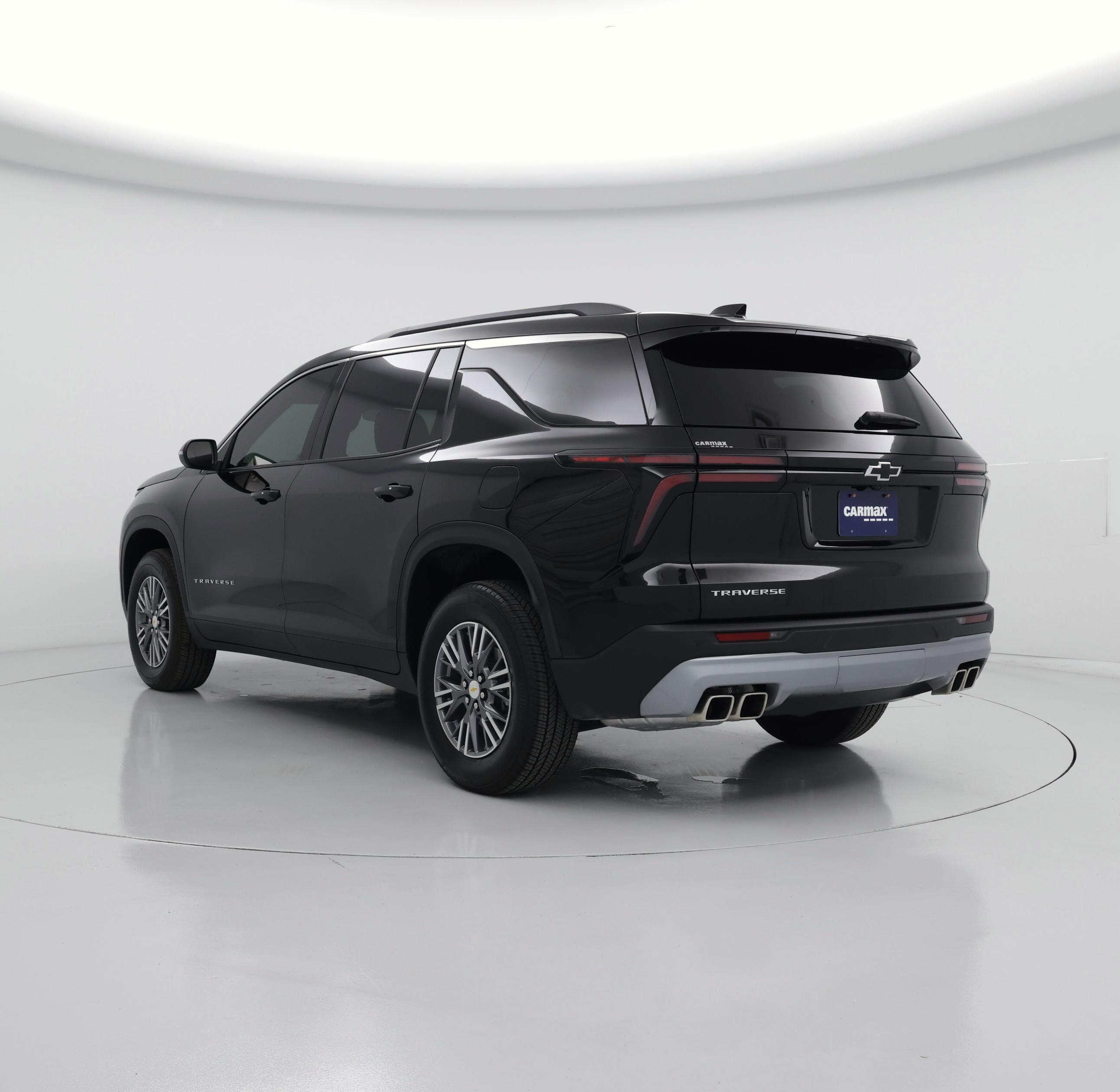 Thumbnail: 2025 Chevrolet Traverse - 2